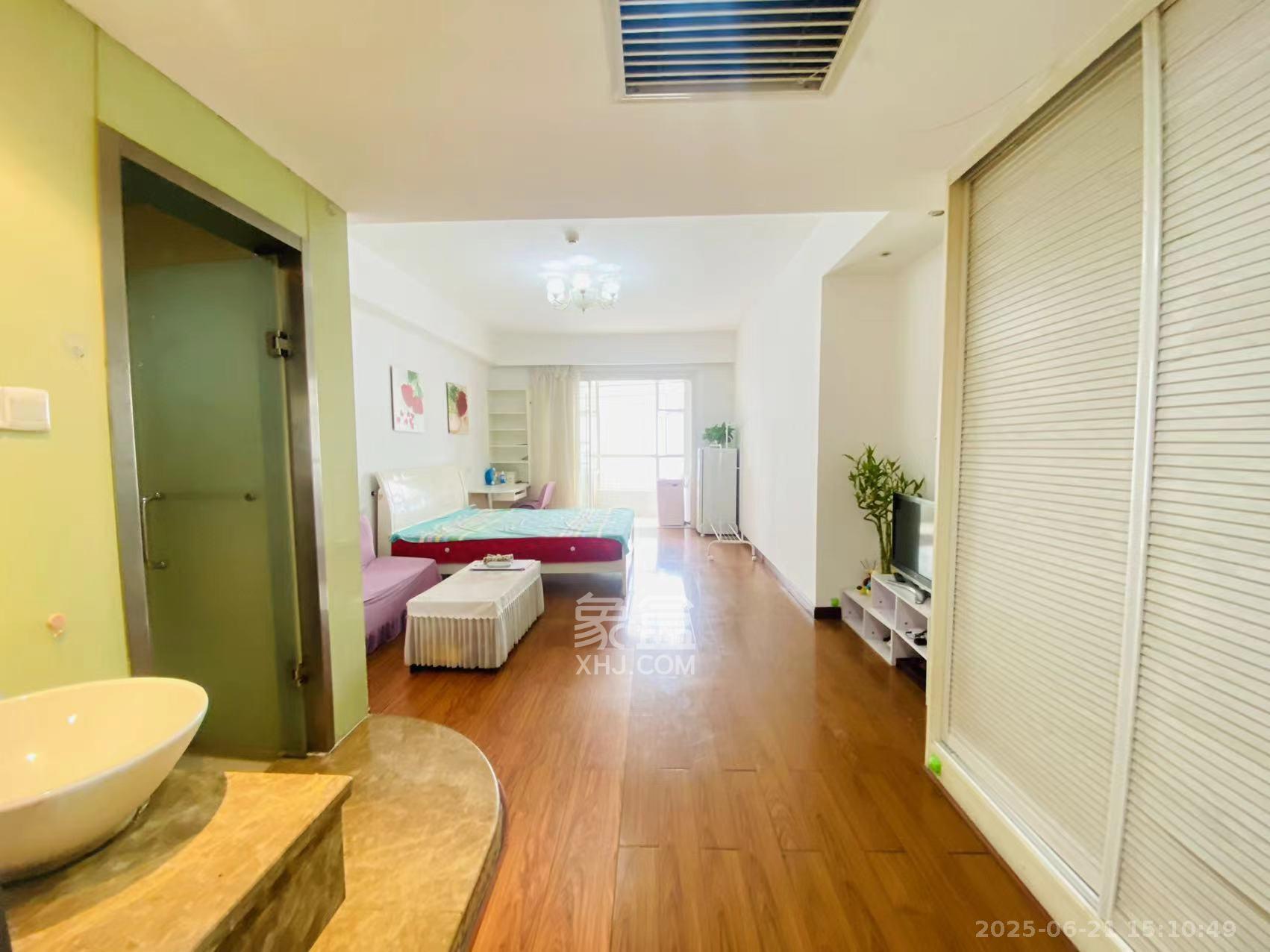 泉昇同福大厦 1室1厅1卫 1700.0元/月 泉昇同福大厦 1室1厅1卫 1700.0元/月室内图