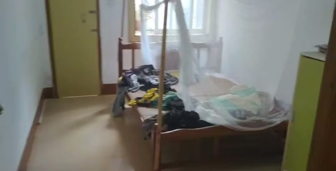 龙舌坡司法厅宿舍 1室0厅0卫 76.0万 龙舌坡司法厅宿舍 1室0厅0卫 76.0万室内图