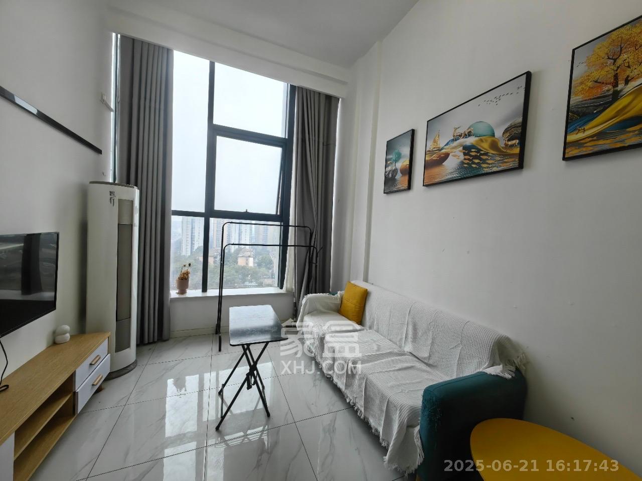 裕天国际商汇中心 1室1厅1卫 1500.0元/月 裕天国际商汇中心 1室1厅1卫 1500.0元/月室内图