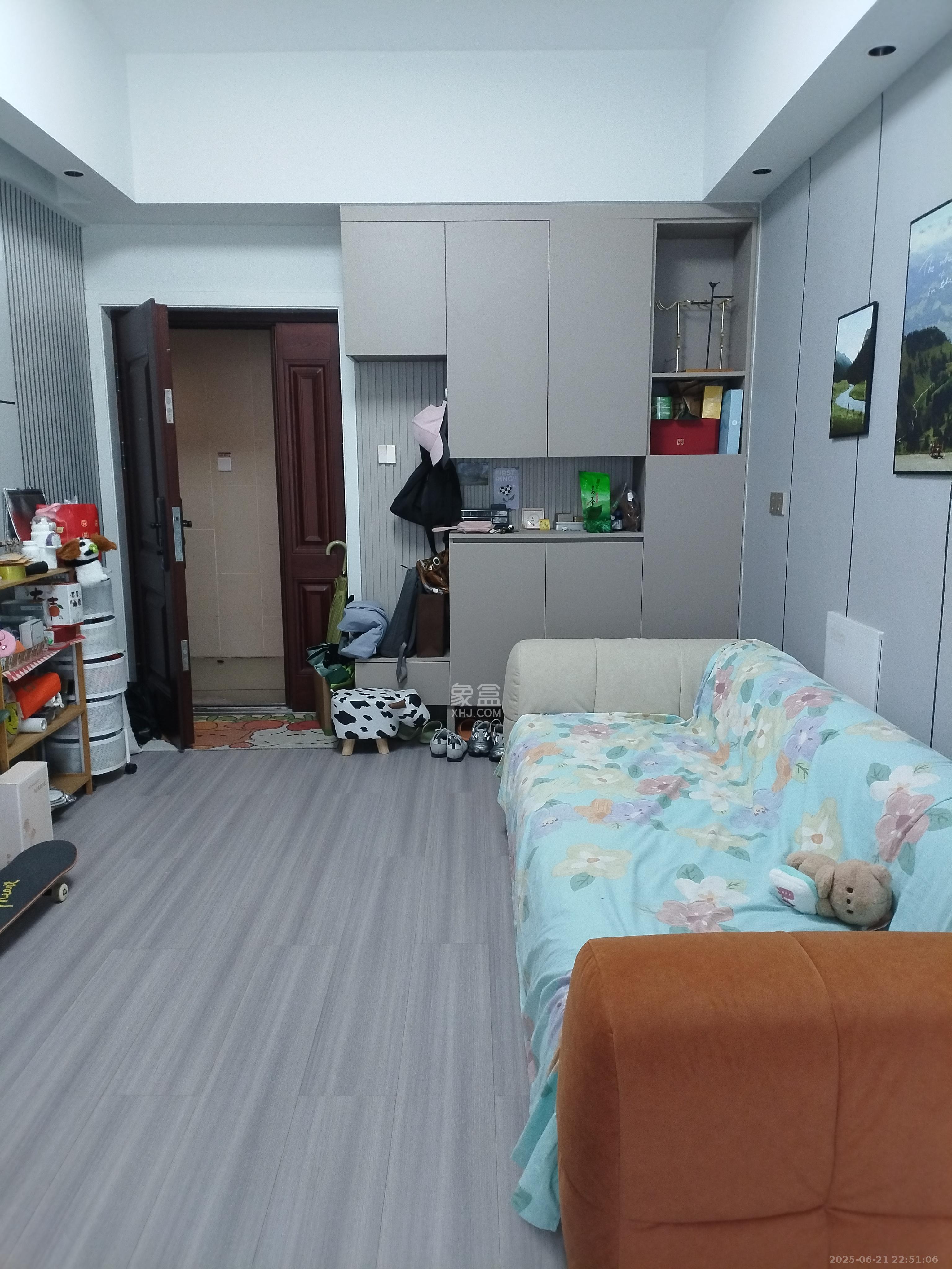 北辰三角洲B1E1区  3室1厅1卫    3300.0元/月室内图