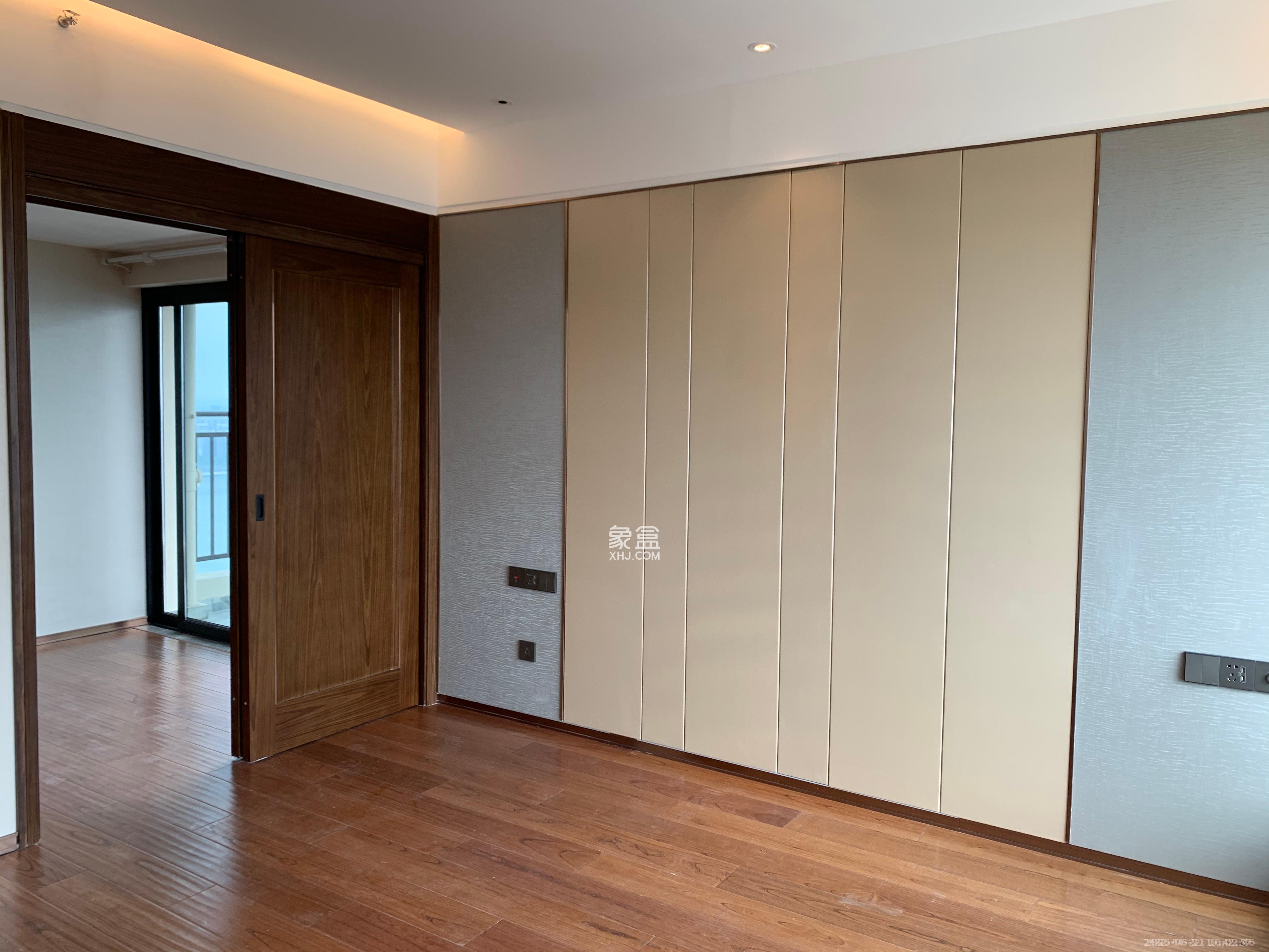 万科里金域滨江 4室2厅2卫 8600.0元/月 万科里金域滨江 4室2厅2卫 8600.0元/月室内图