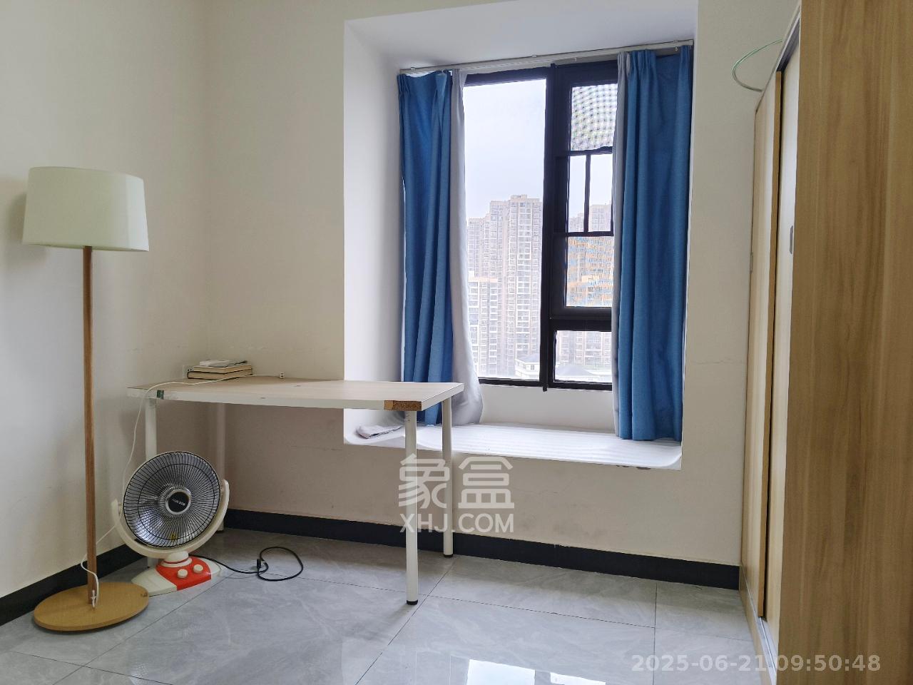 中国铁建梅溪青秀三期  4室2厅2卫   3500.00元/月室内图