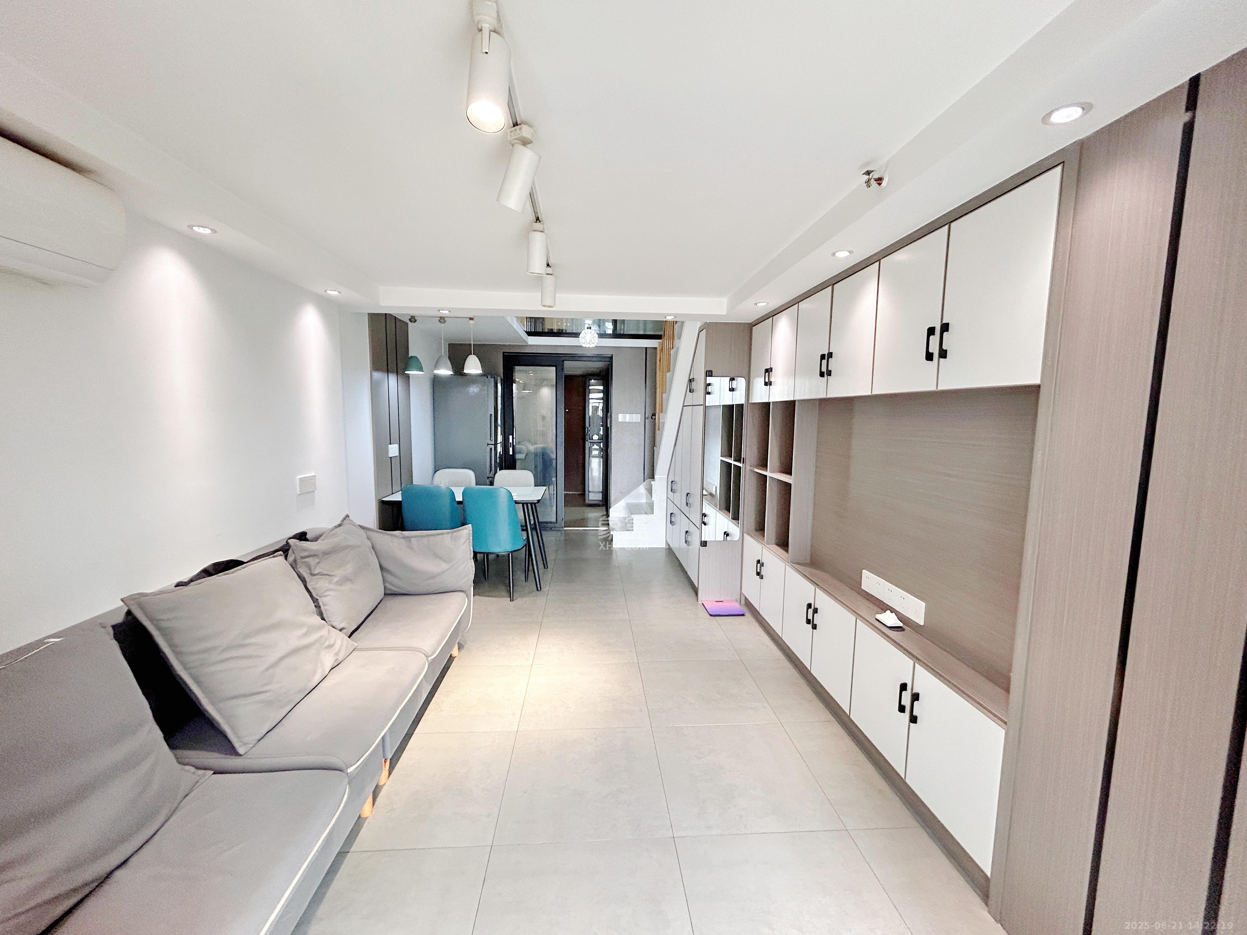 万科金色麦田 2室1厅1卫 2000.0元/月 万科金色麦田 2室1厅1卫 2000.0元/月室内图