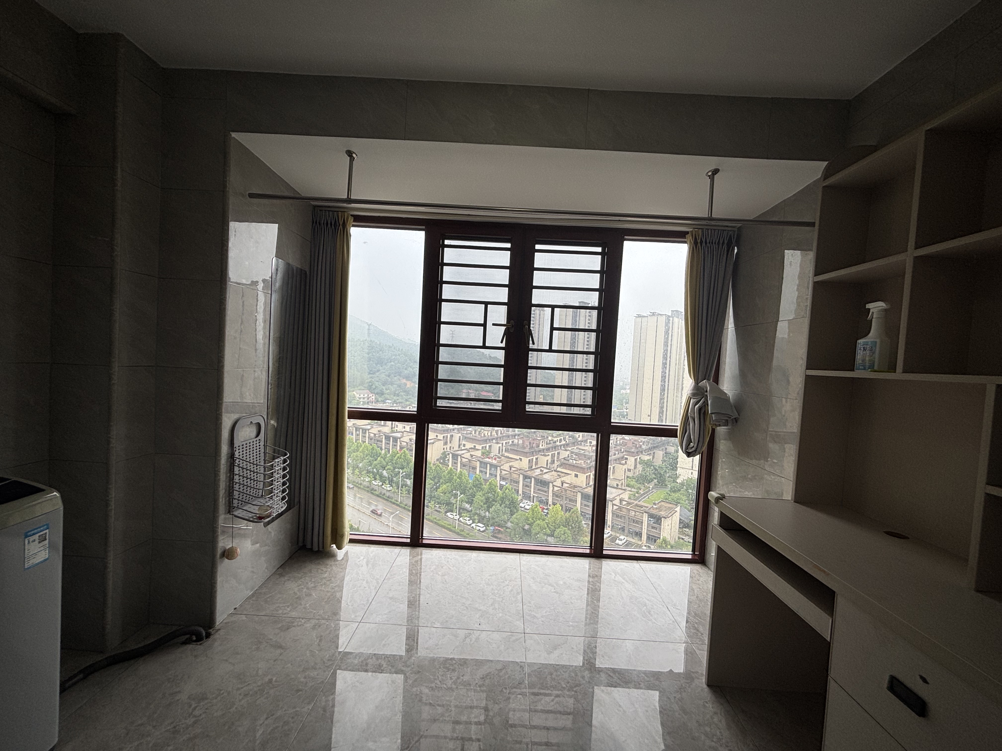 百弘学府城 2室1厅1卫 1200.0元/月 百弘学府城 2室1厅1卫 1200.0元/月室内图