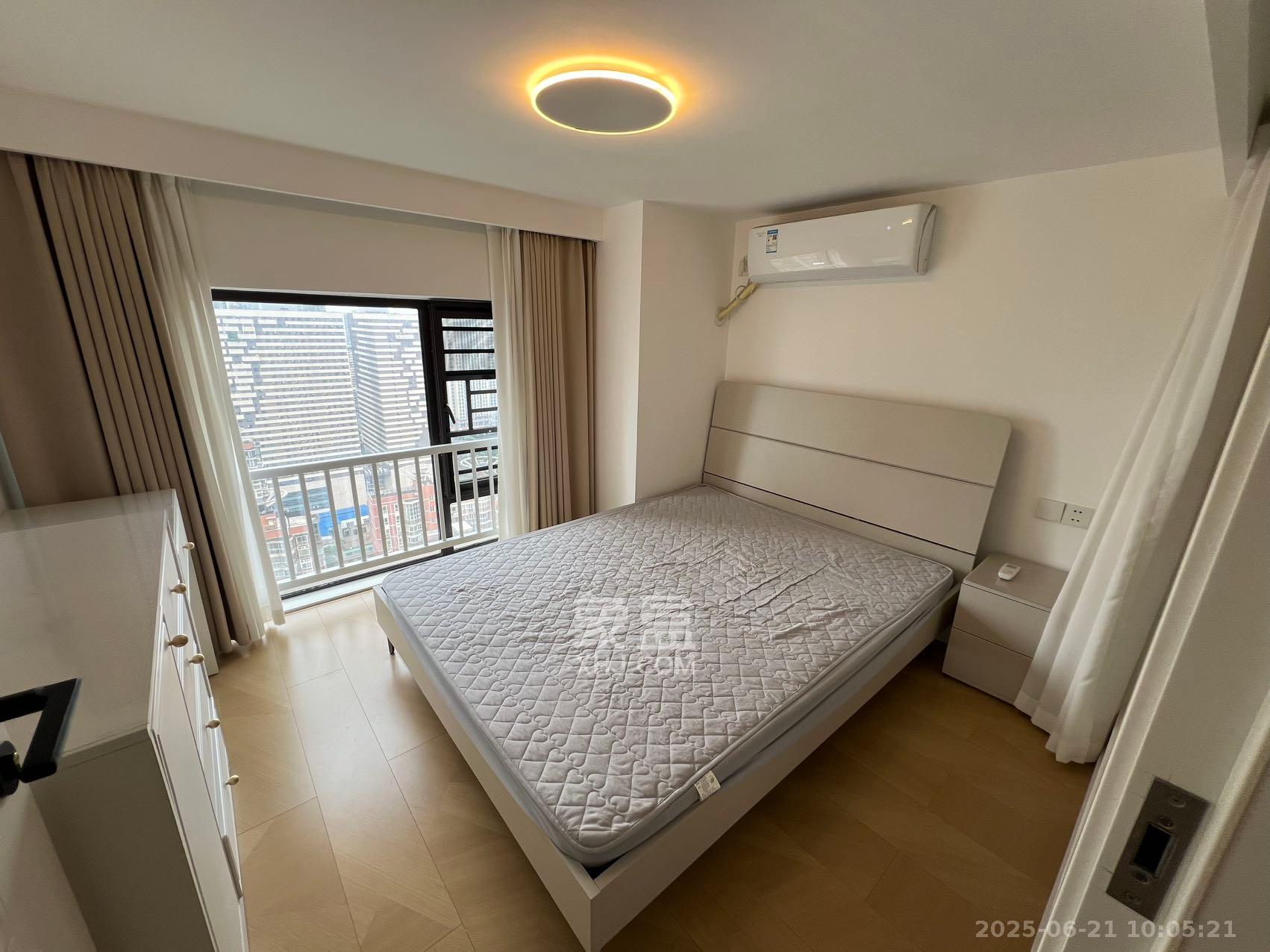 卓越江岸  1室0厅0卫    2700.0元/月 卓越江岸  1室0厅0卫    2700.0元/月室内图