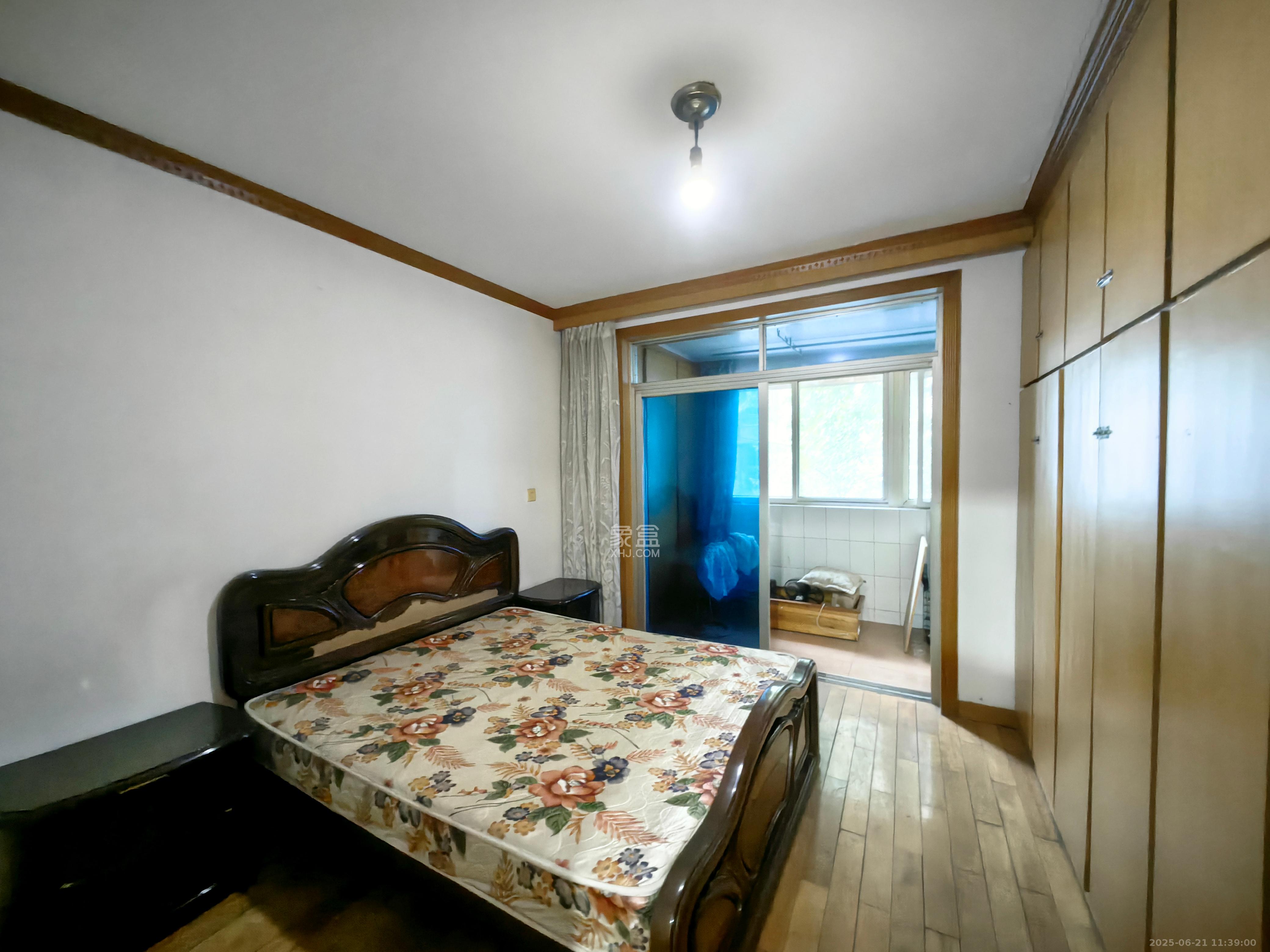 湖开小区（湖南开关厂宿舍）/南大桥社区  2室2厅1卫   1300.00元/月室内图