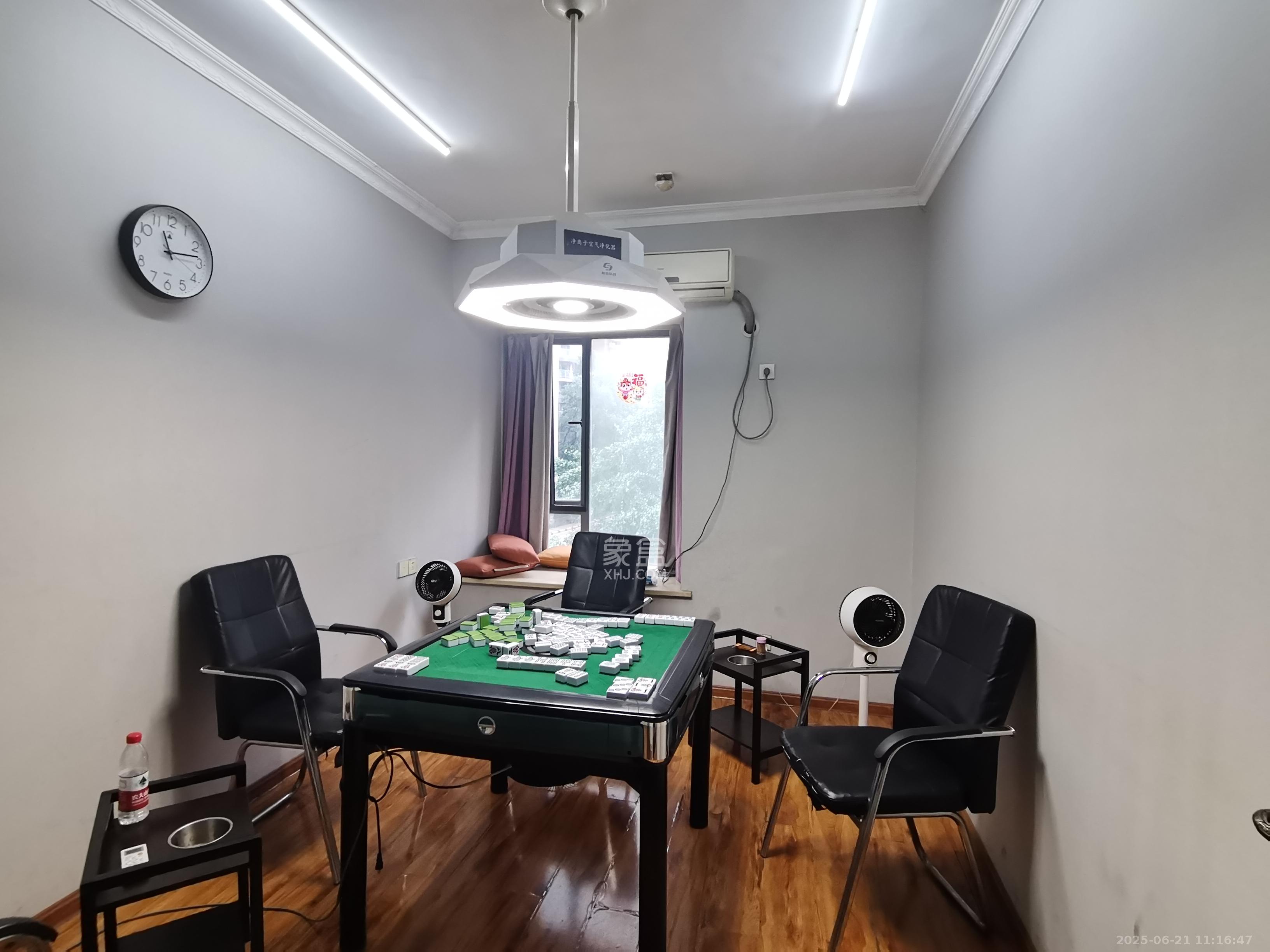 滨江君悦香邸 4室2厅2卫 5200.0元/月 滨江君悦香邸 4室2厅2卫 5200.0元/月室内图