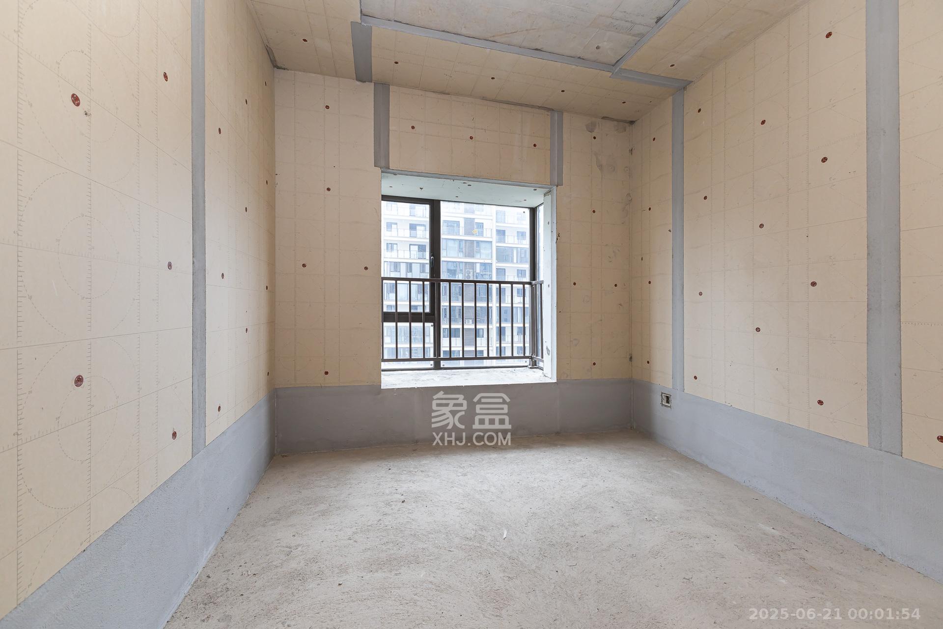 润和湘江天地D区 4室2厅2卫 139.0万 润和湘江天地D区 4室2厅2卫 139.0万卧室