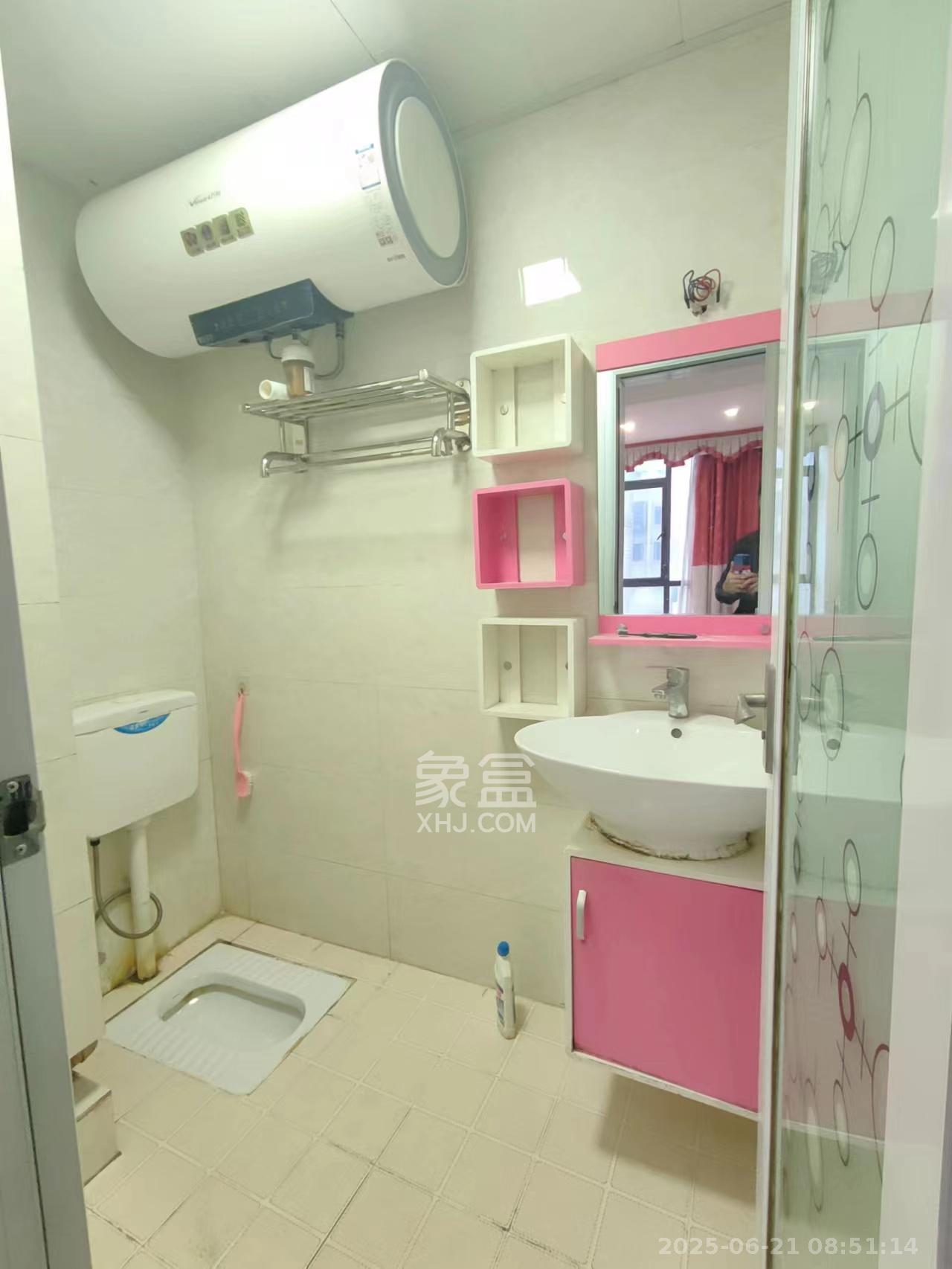 长房时代城  1室1厅1卫   1600.00元/月室内图