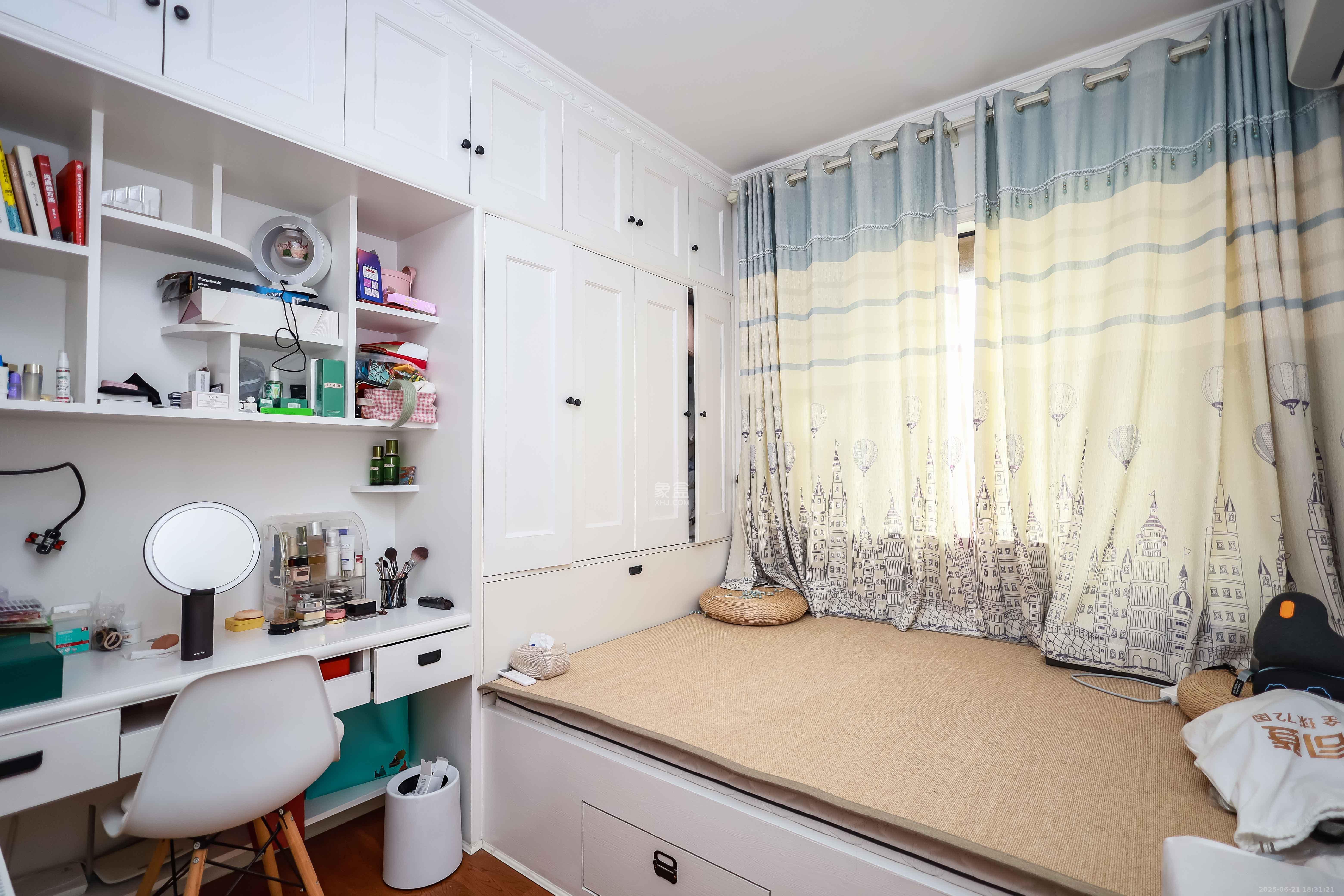 奥克斯缔壹城  3室2厅2卫    121.8万 奥克斯缔壹城  3室2厅2卫    121.8万卧室