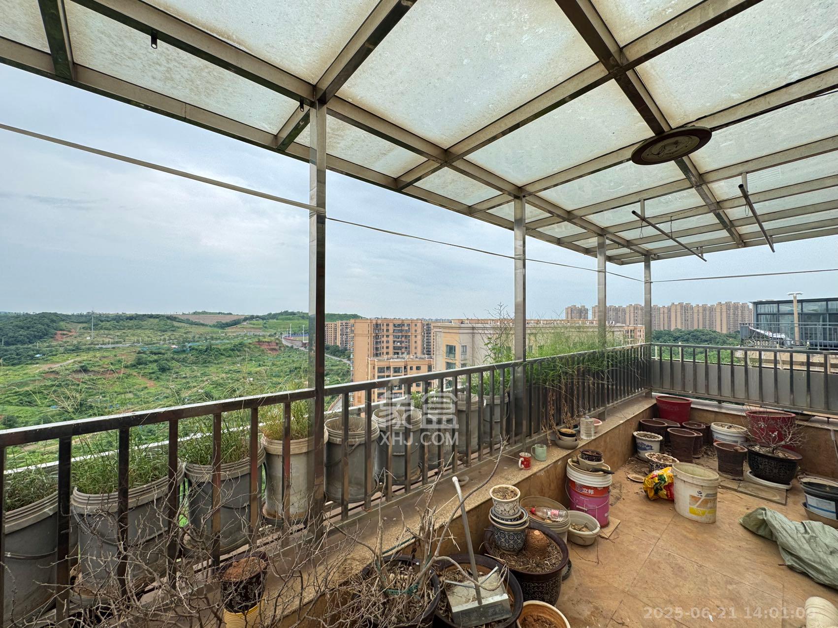 怡海星城 3室1厅2卫 1900.0元/月 怡海星城 3室1厅2卫 1900.0元/月室内图