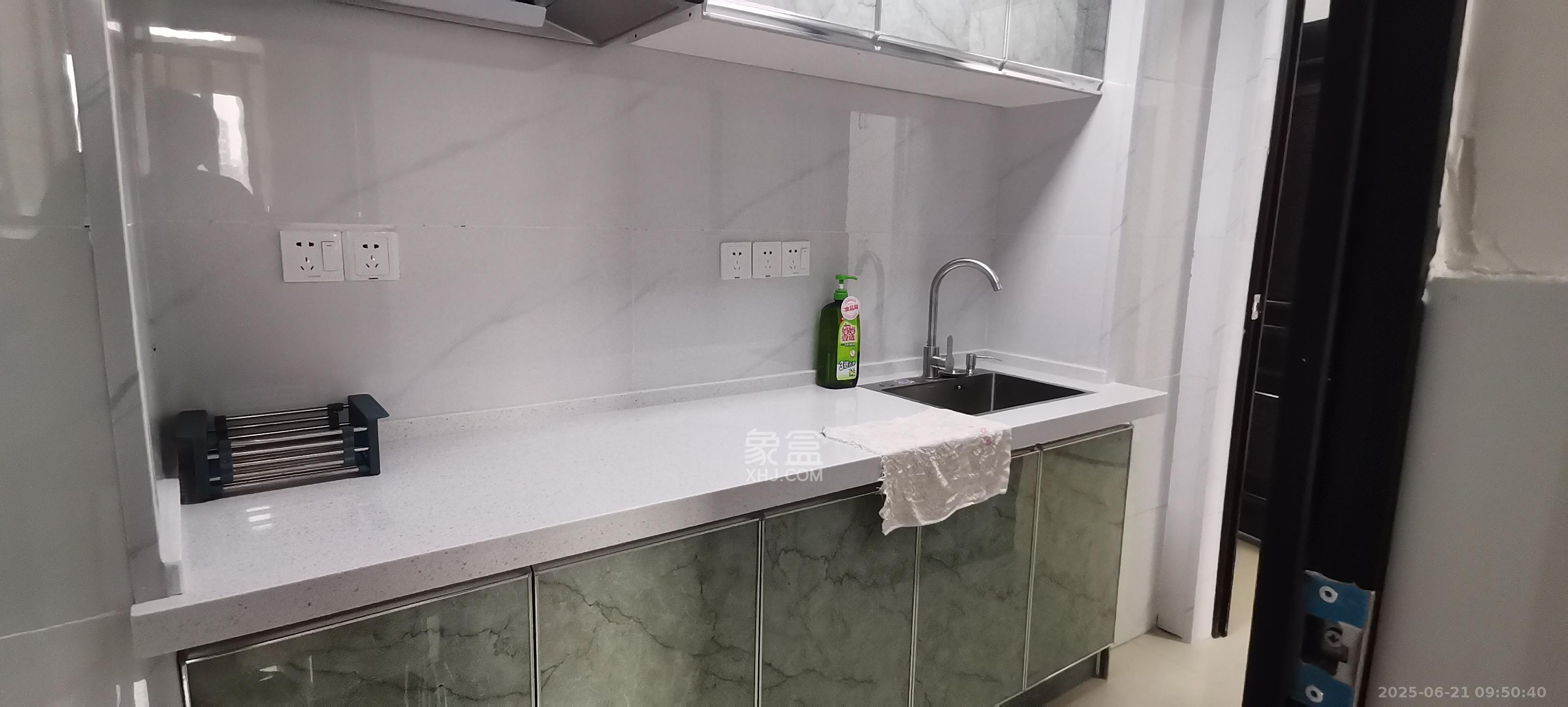 雅阁国际   50.0㎡      1600.0元/月室内图