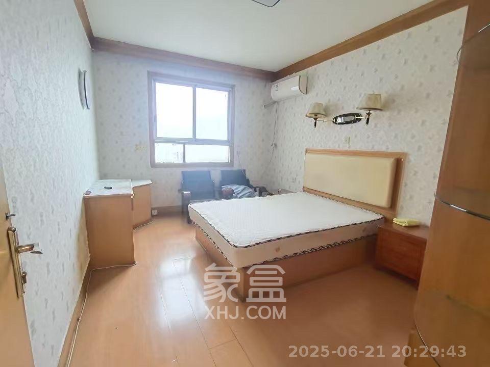省政府五所  2室1厅1卫   2800.00元/月室内图