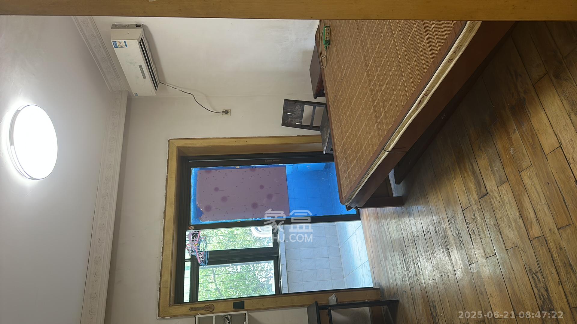 茶园坡社区(原王家冲社区)  2室1厅1卫    1000.0元/月 茶园坡社区(原王家冲社区)  2室1厅1卫    1000.0元/月室内图