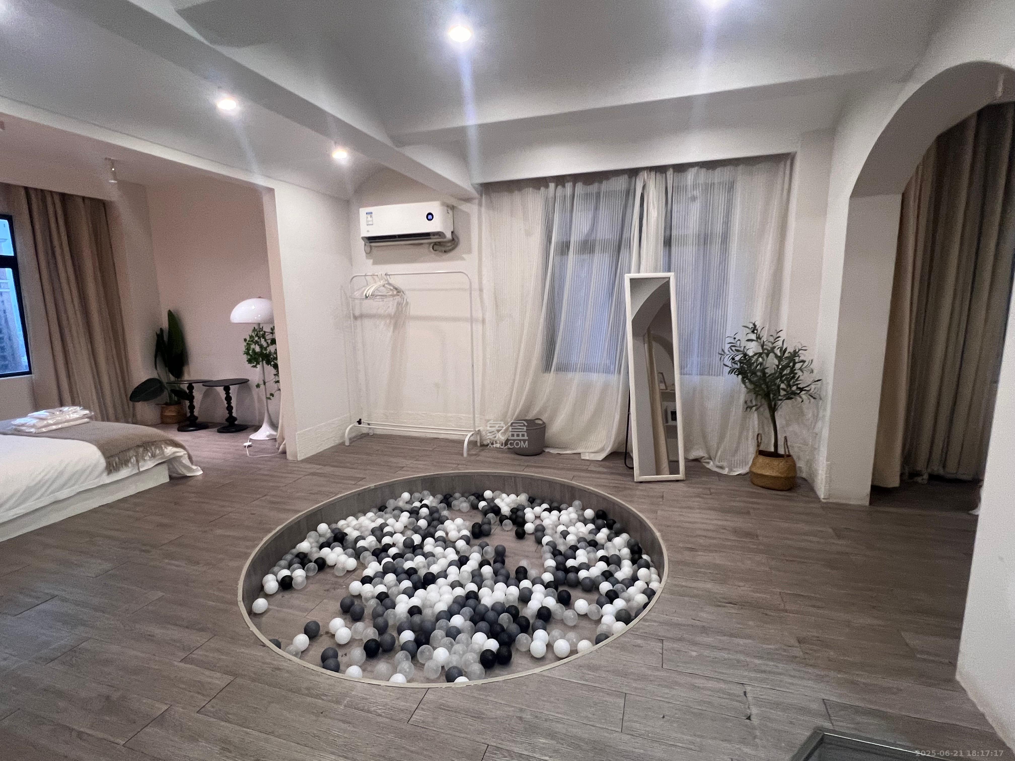 湘域城邦(湘域国际中心) 3室2厅1卫 4500.0元/月 湘域城邦(湘域国际中心) 3室2厅1卫 4500.0元/月室内图