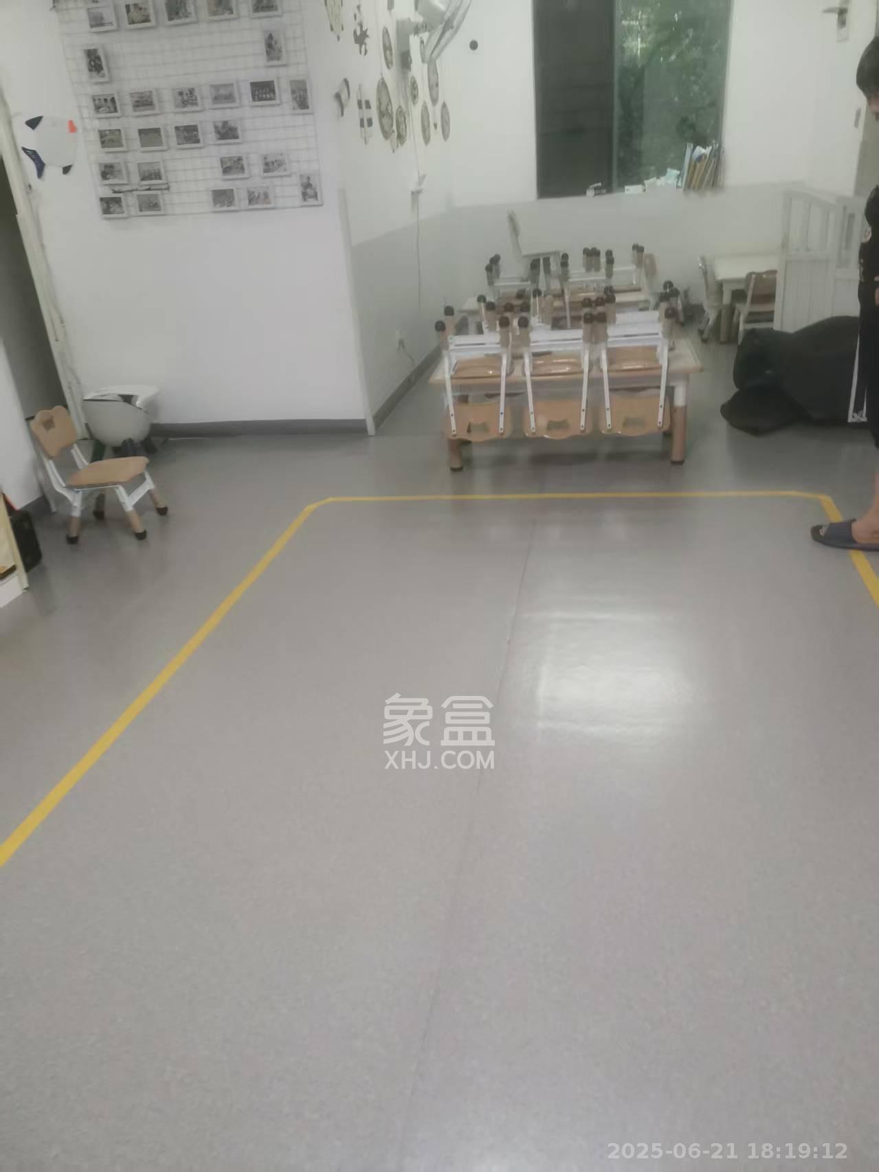 新城新世界一二三期  4室2厅1卫   3800.00元/月