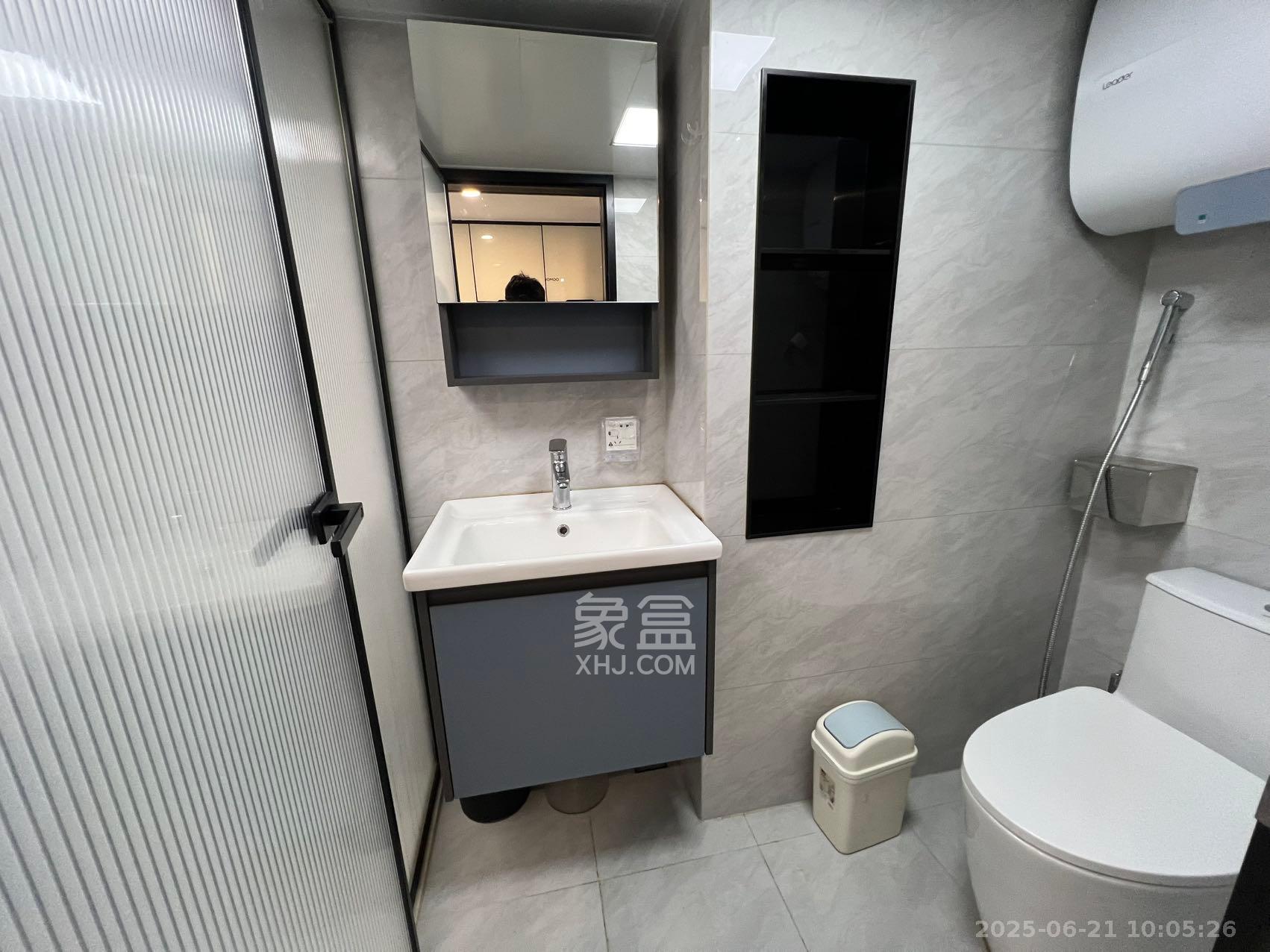 卓越江岸  1室0厅0卫    2700.0元/月 卓越江岸  1室0厅0卫    2700.0元/月室内图