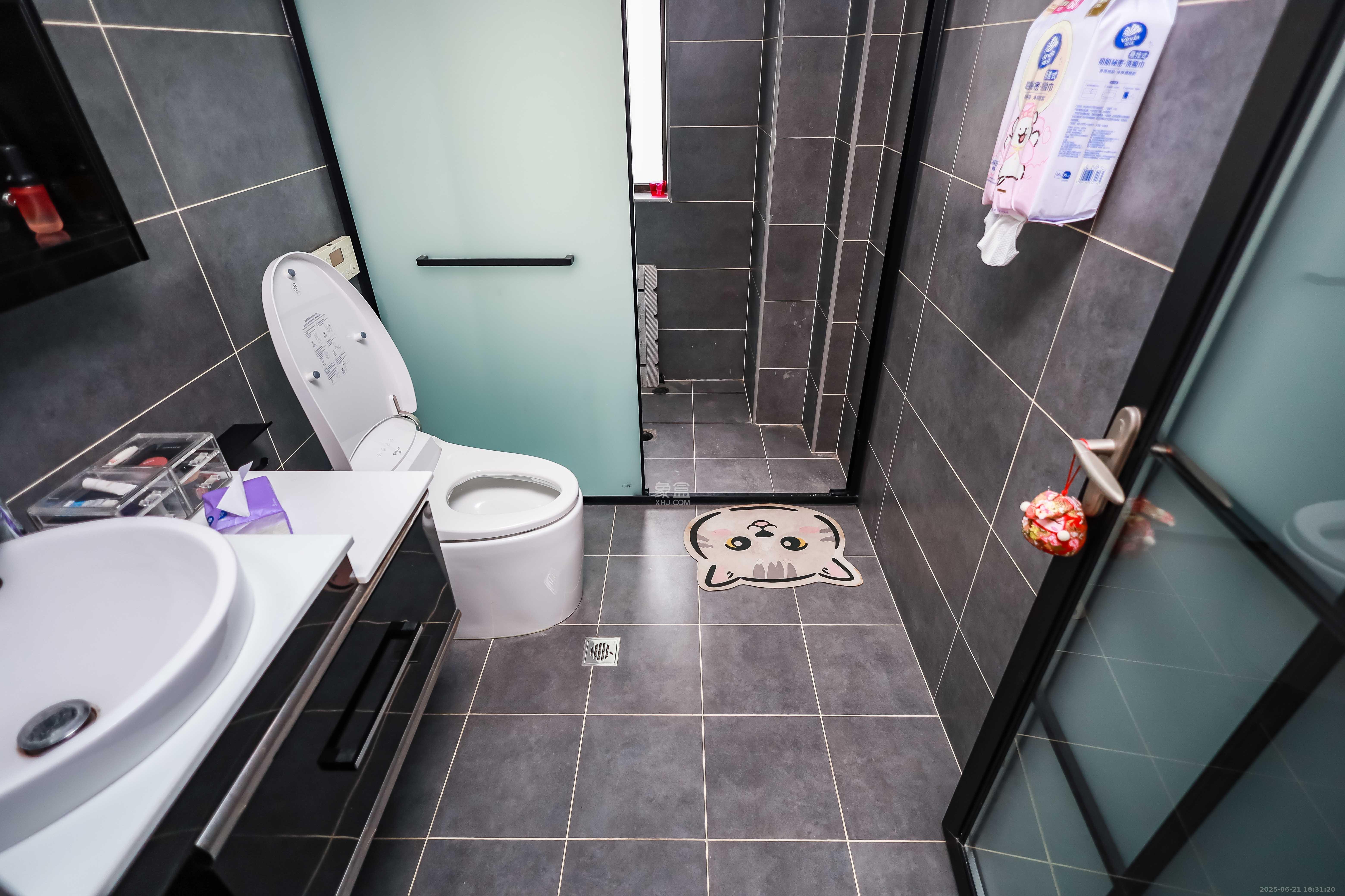 奥克斯缔壹城  3室2厅2卫    121.8万 奥克斯缔壹城  3室2厅2卫    121.8万卫生间