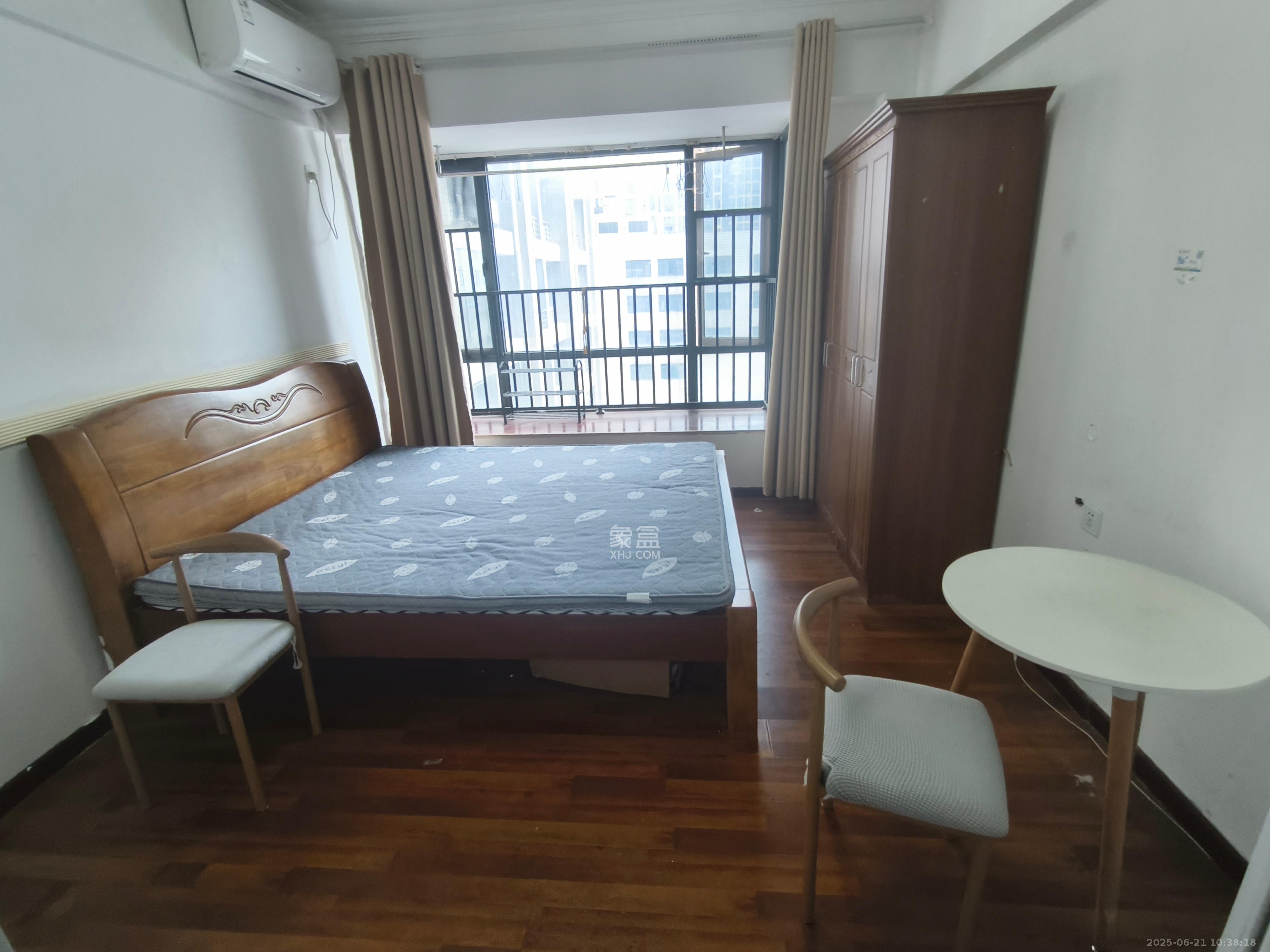 名富公寓  1室1厅1卫   1380.00元/月室内图