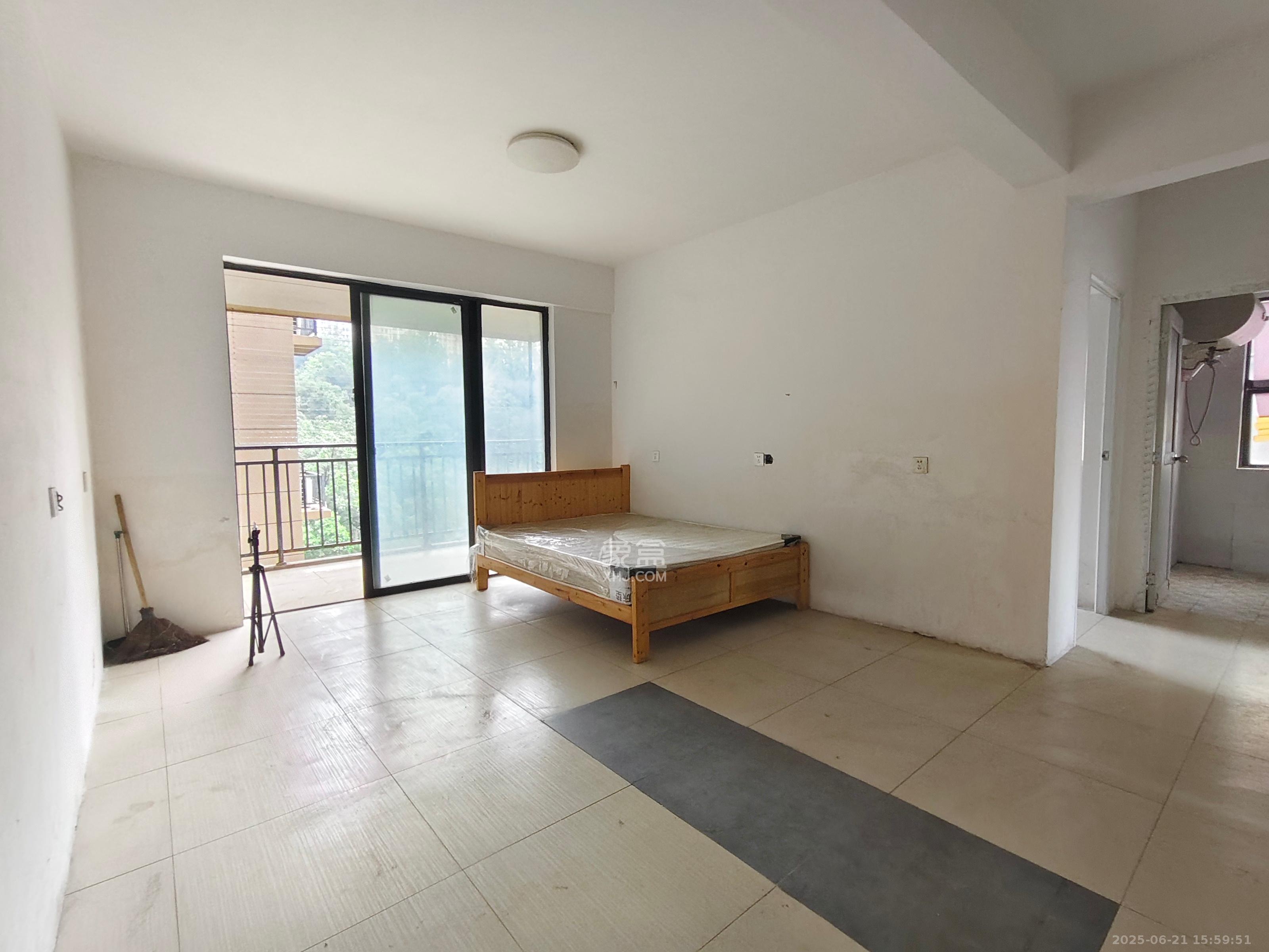 骑龙大街(骑龙苑) 4室2厅2卫 2000.0元/月 骑龙大街(骑龙苑) 4室2厅2卫 2000.0元/月室内图