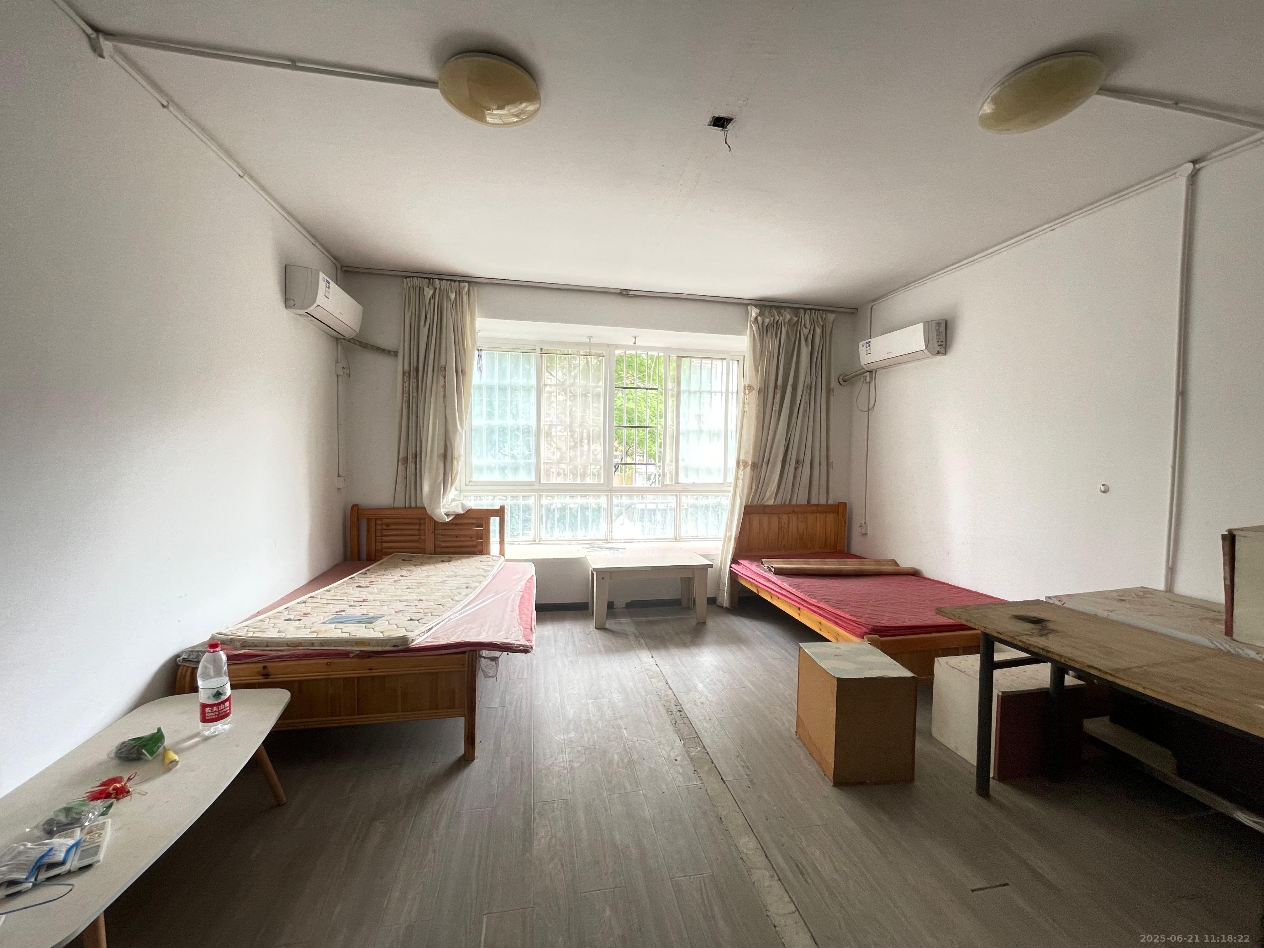 金信阳光在线  4室2厅2卫    1800.0元/月 金信阳光在线  4室2厅2卫    1800.0元/月