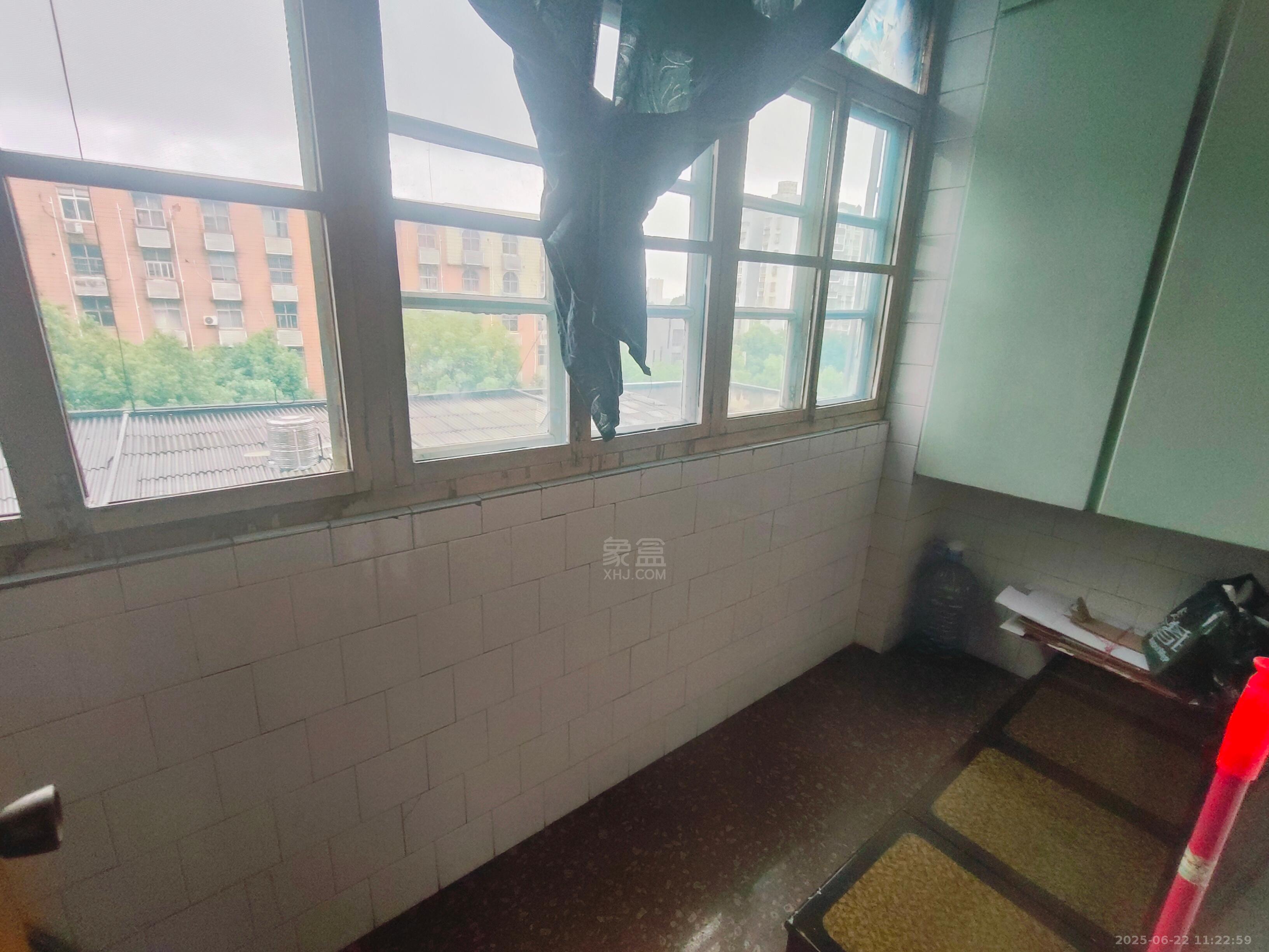 北山二村  2室1厅1卫    800.0元/月室内图