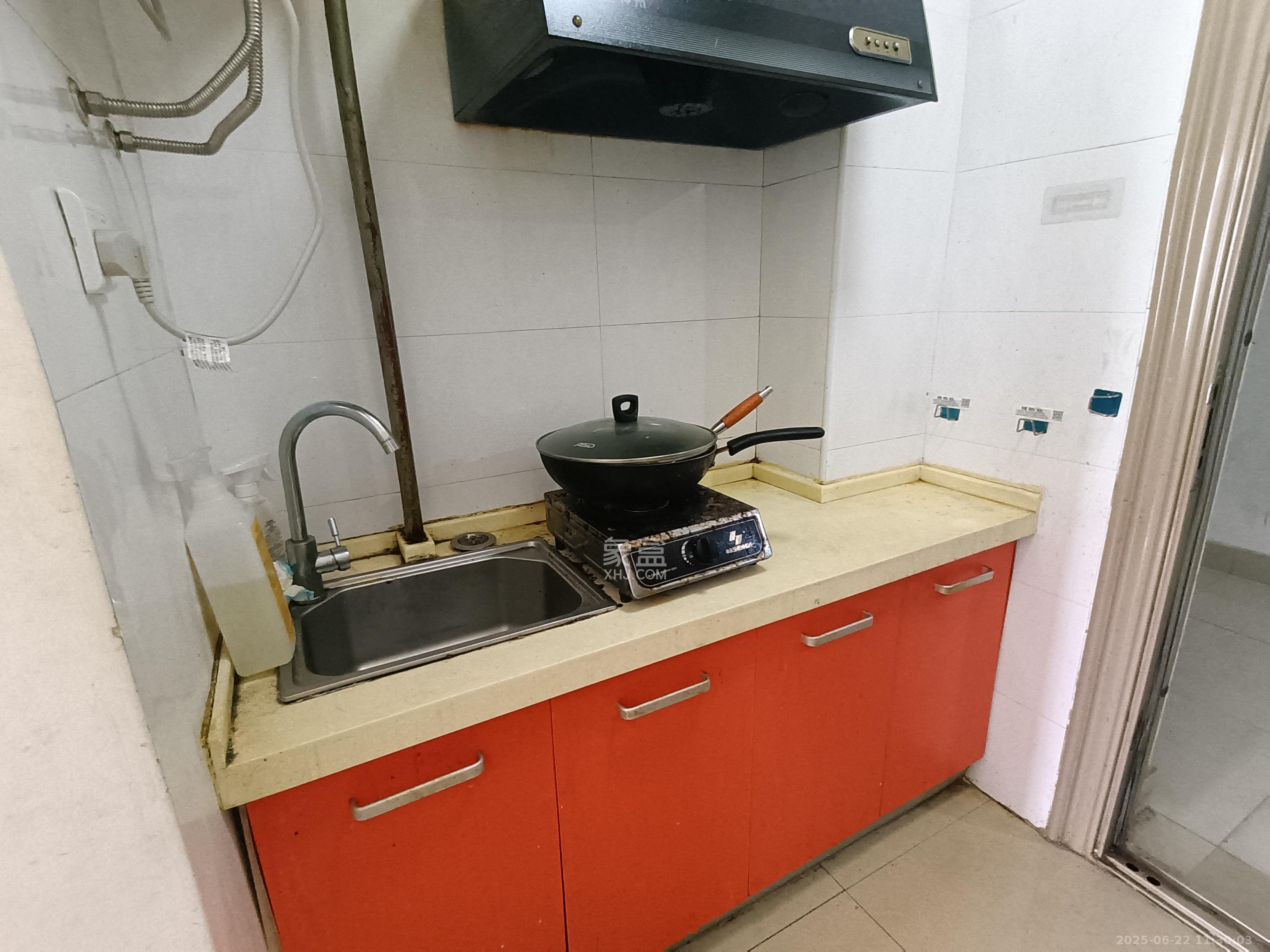 阳光新城 1室0厅0卫 1100.0元/月 阳光新城 1室0厅0卫 1100.0元/月室内图