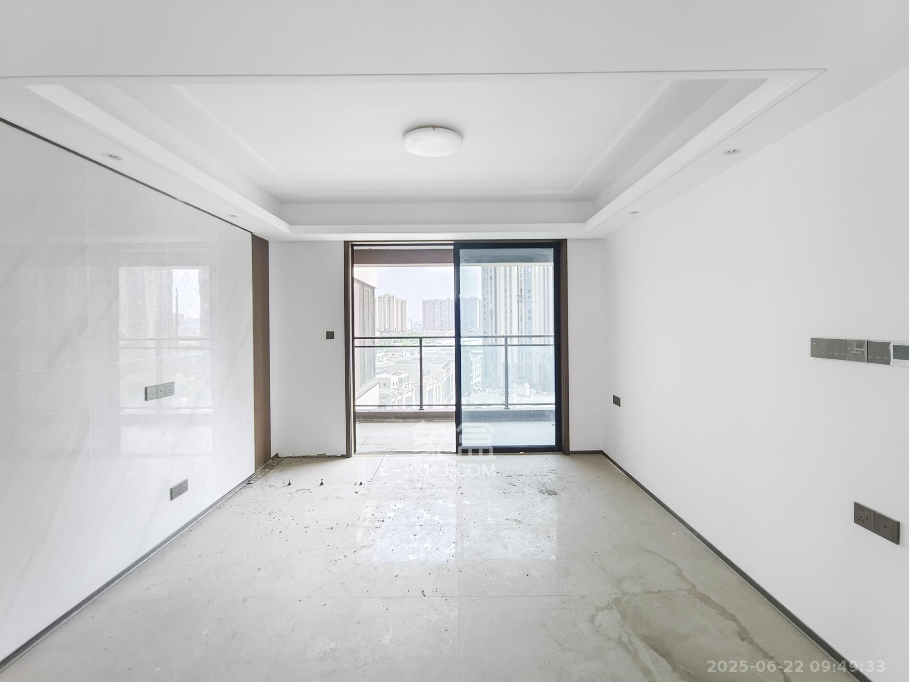 荣盛锦绣学府  3室2厅2卫    2800.0元/月 荣盛锦绣学府  3室2厅2卫    2800.0元/月室内图