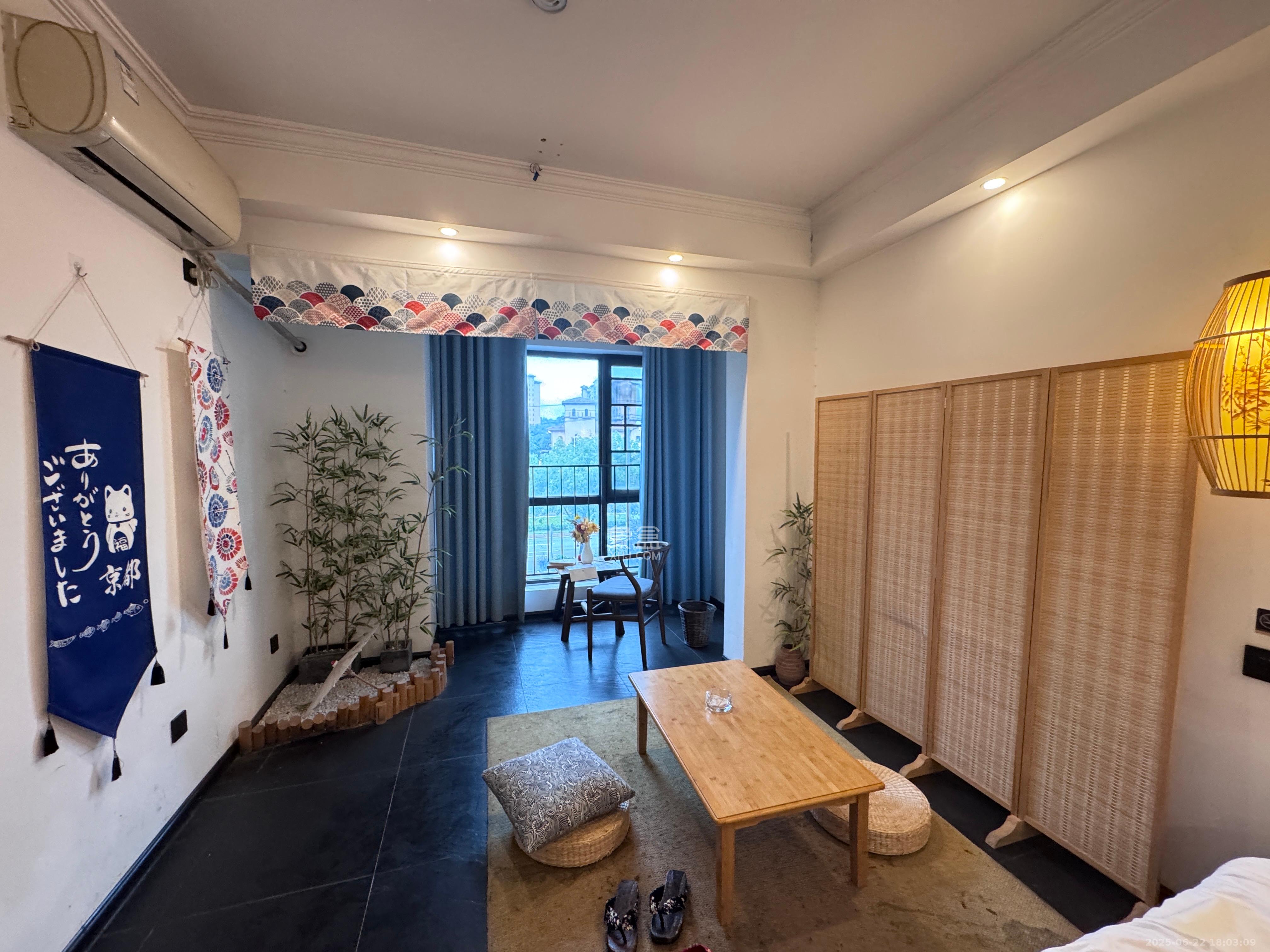 中海新城熙岸(中信新城五期)  1室1厅1卫    1300.0元/月 中海新城熙岸(中信新城五期)  1室1厅1卫    1300.0元/月