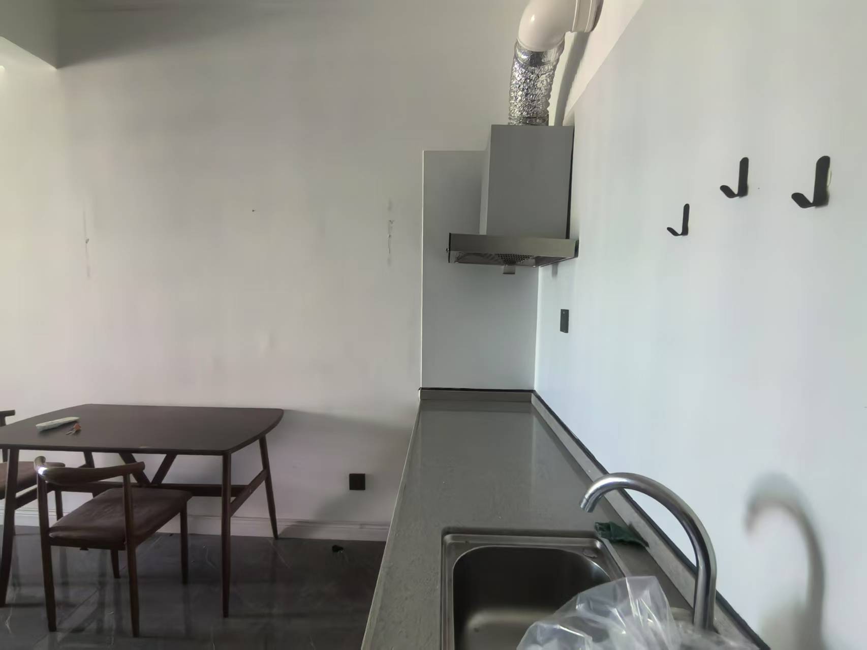 阳光巴洛克广场 1室0厅0卫 1300.0元/月 阳光巴洛克广场 1室0厅0卫 1300.0元/月室内图