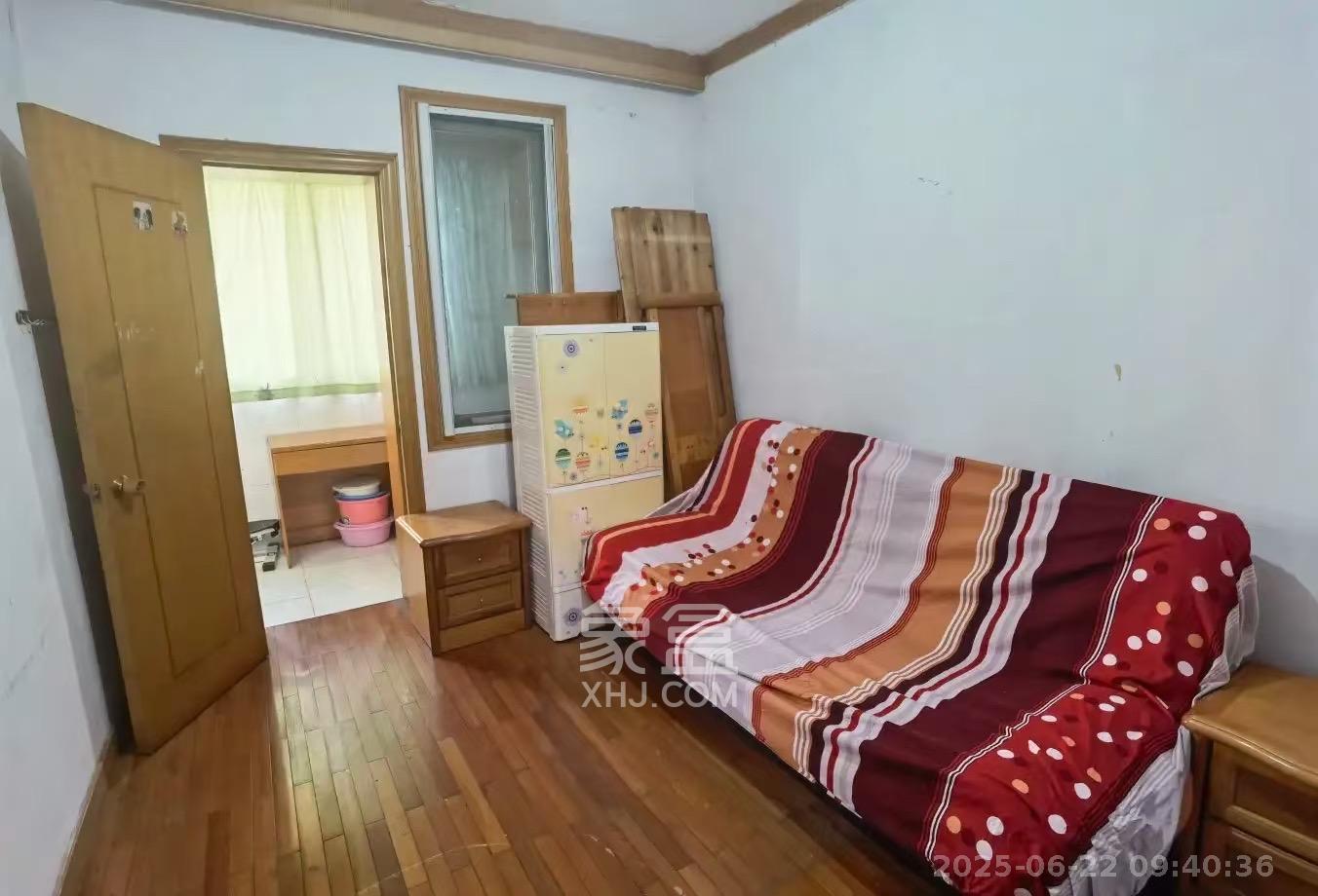 南园小区  3室2厅1卫   1600.00元/月室内图