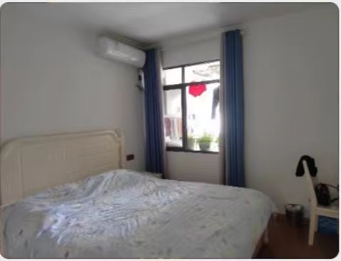 广电中心家属楼  2室1厅1卫    2100.0元/月 广电中心家属楼  2室1厅1卫    2100.0元/月室内图