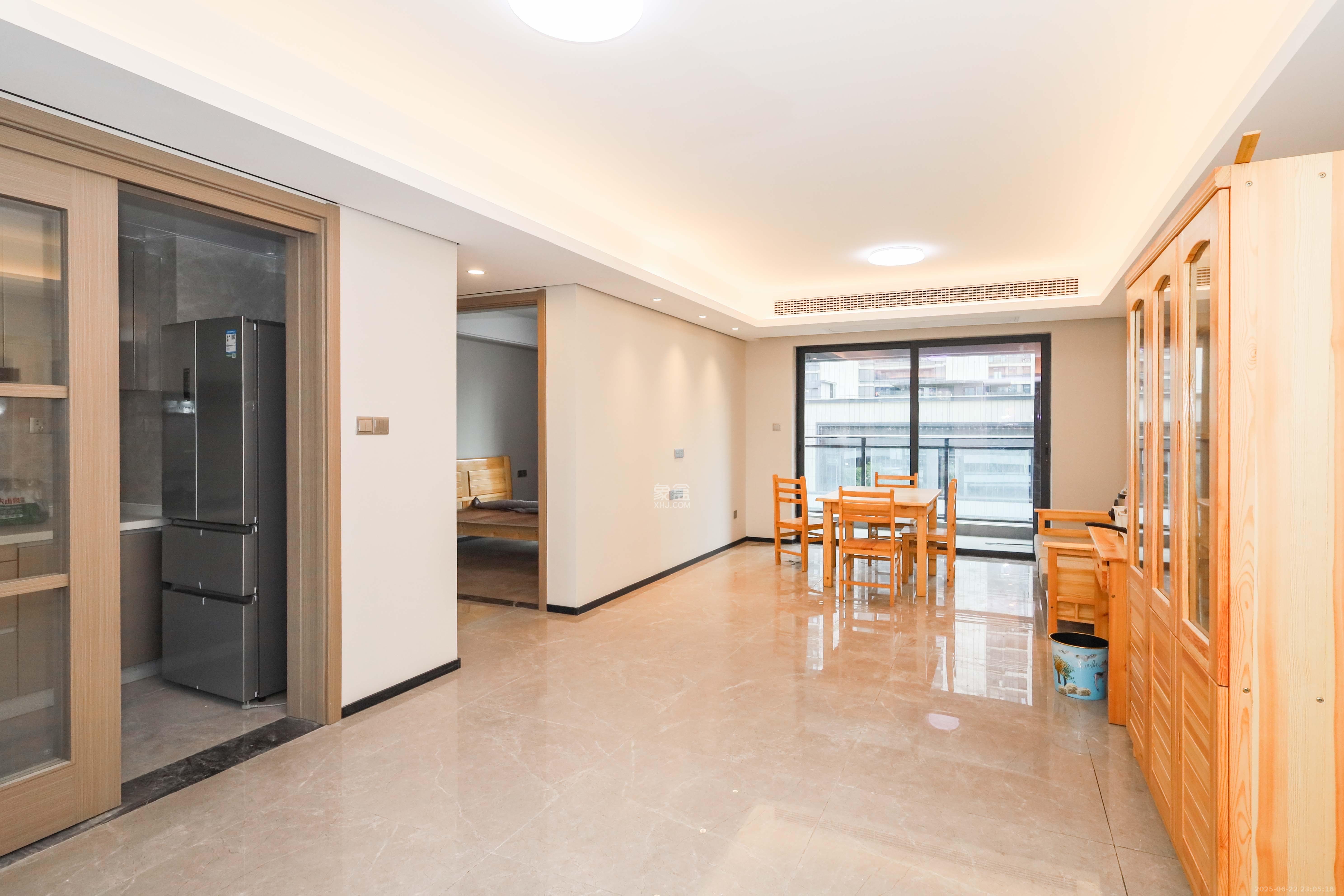 中海麓山境北区 4室2厅2卫 3000.0元/月 中海麓山境北区 4室2厅2卫 3000.0元/月室内图