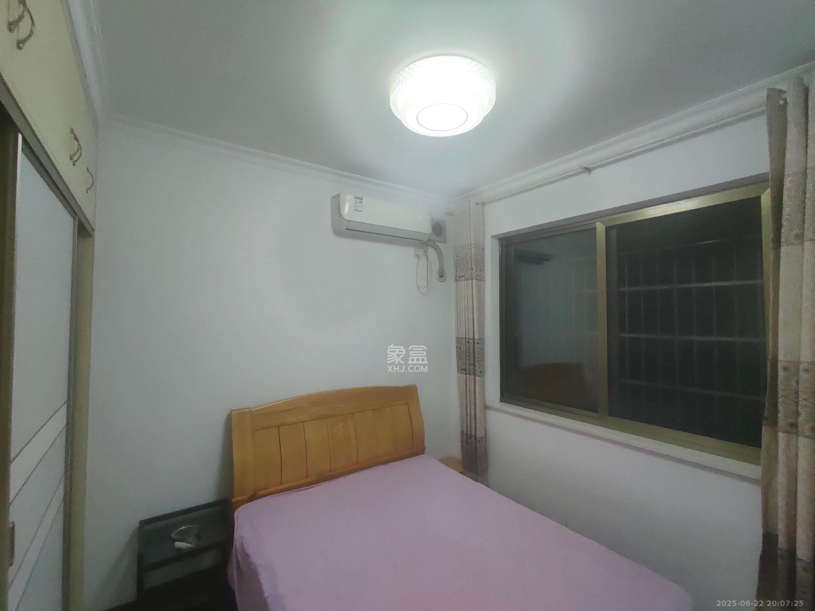 嘉顺苑 3室1厅1卫 2100.0元/月 嘉顺苑 3室1厅1卫 2100.0元/月室内图