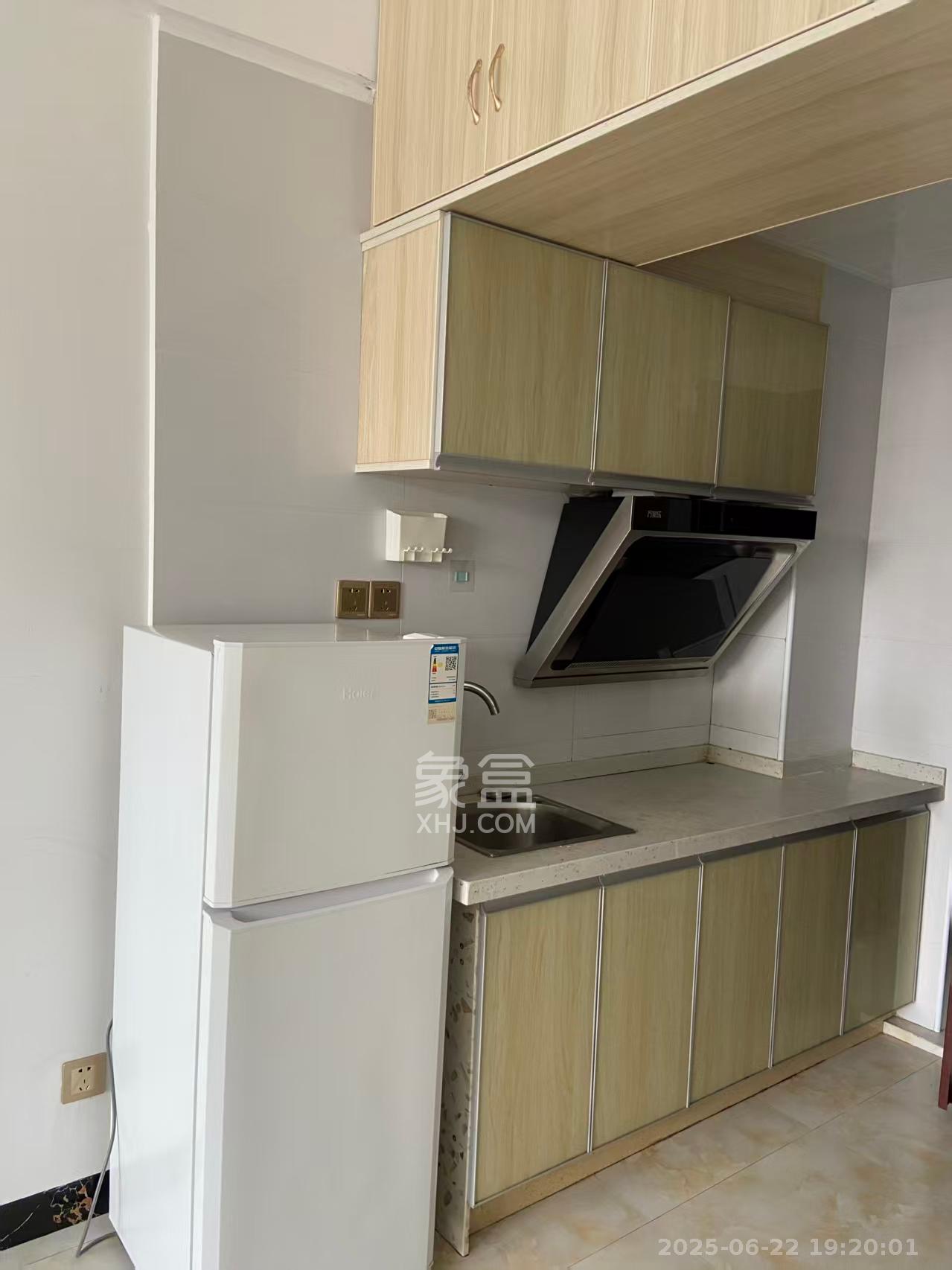 才子嘉都 1室1厅1卫 1300.0元/月 才子嘉都 1室1厅1卫 1300.0元/月室内图