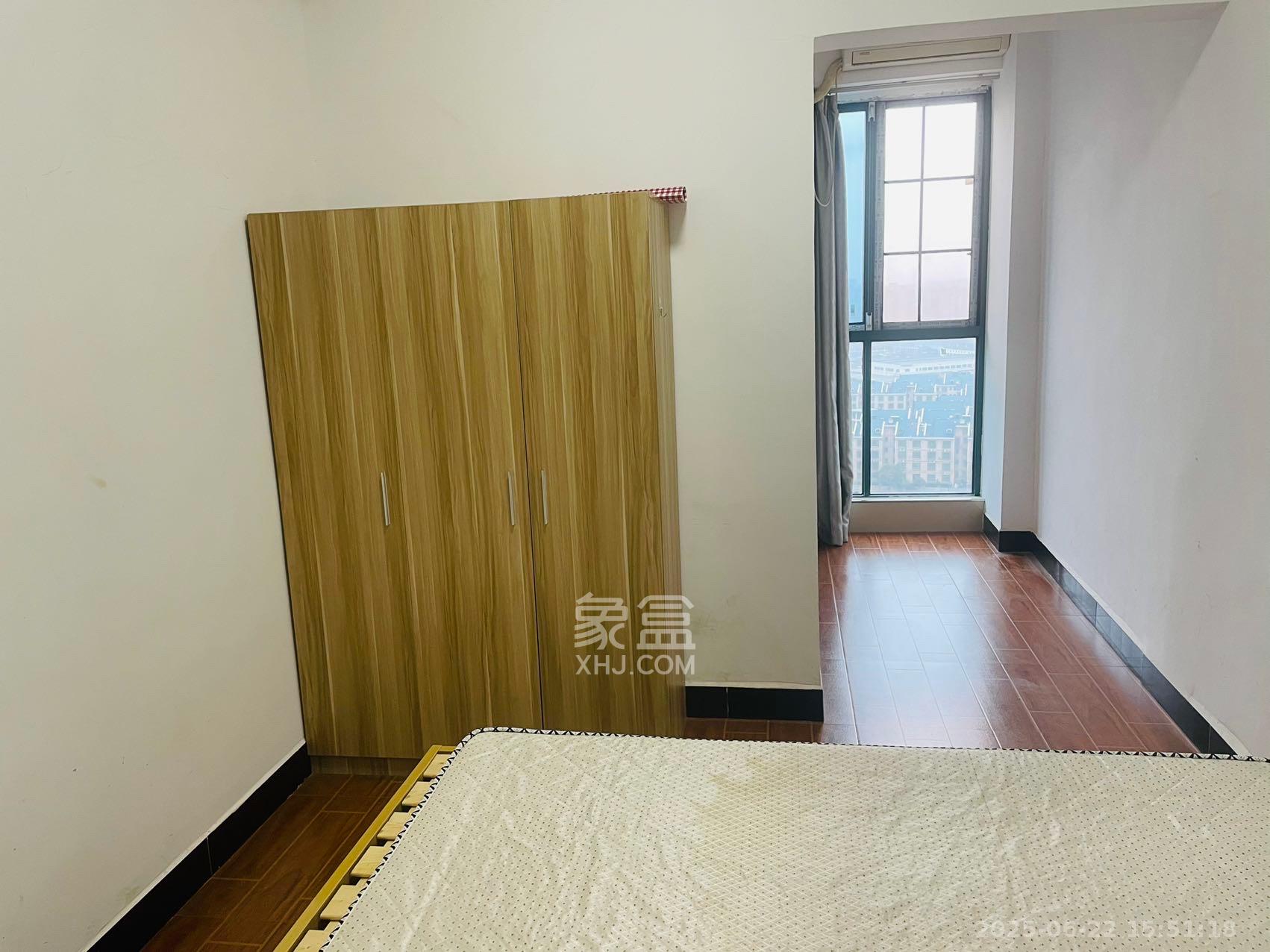 才子嘉都  3室1厅1卫   1600.00元/月室内图