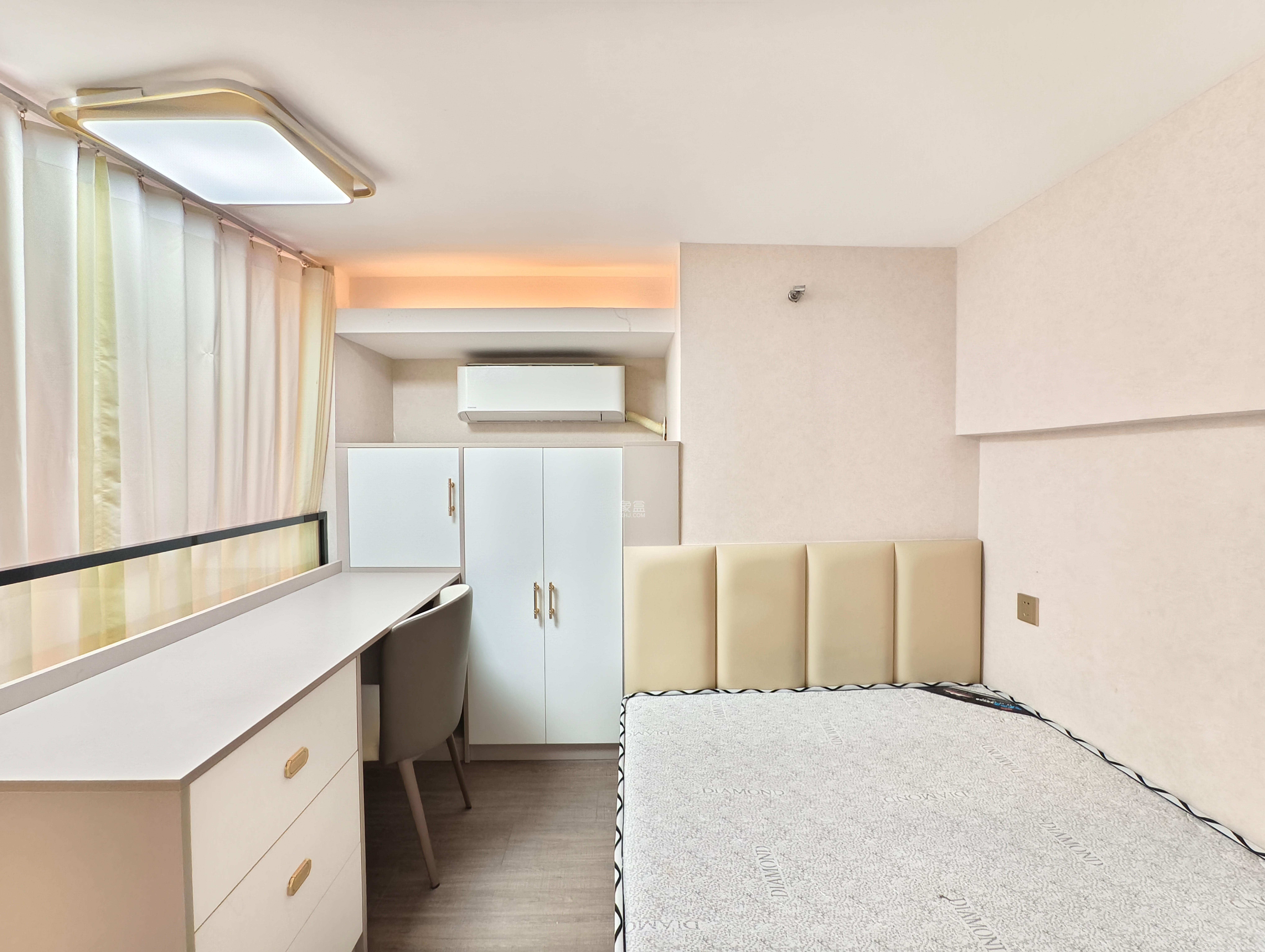 中一鲲出(鲲鹏府)  2室1厅1卫    2600.0元/月 中一鲲出(鲲鹏府)  2室1厅1卫    2600.0元/月室内图