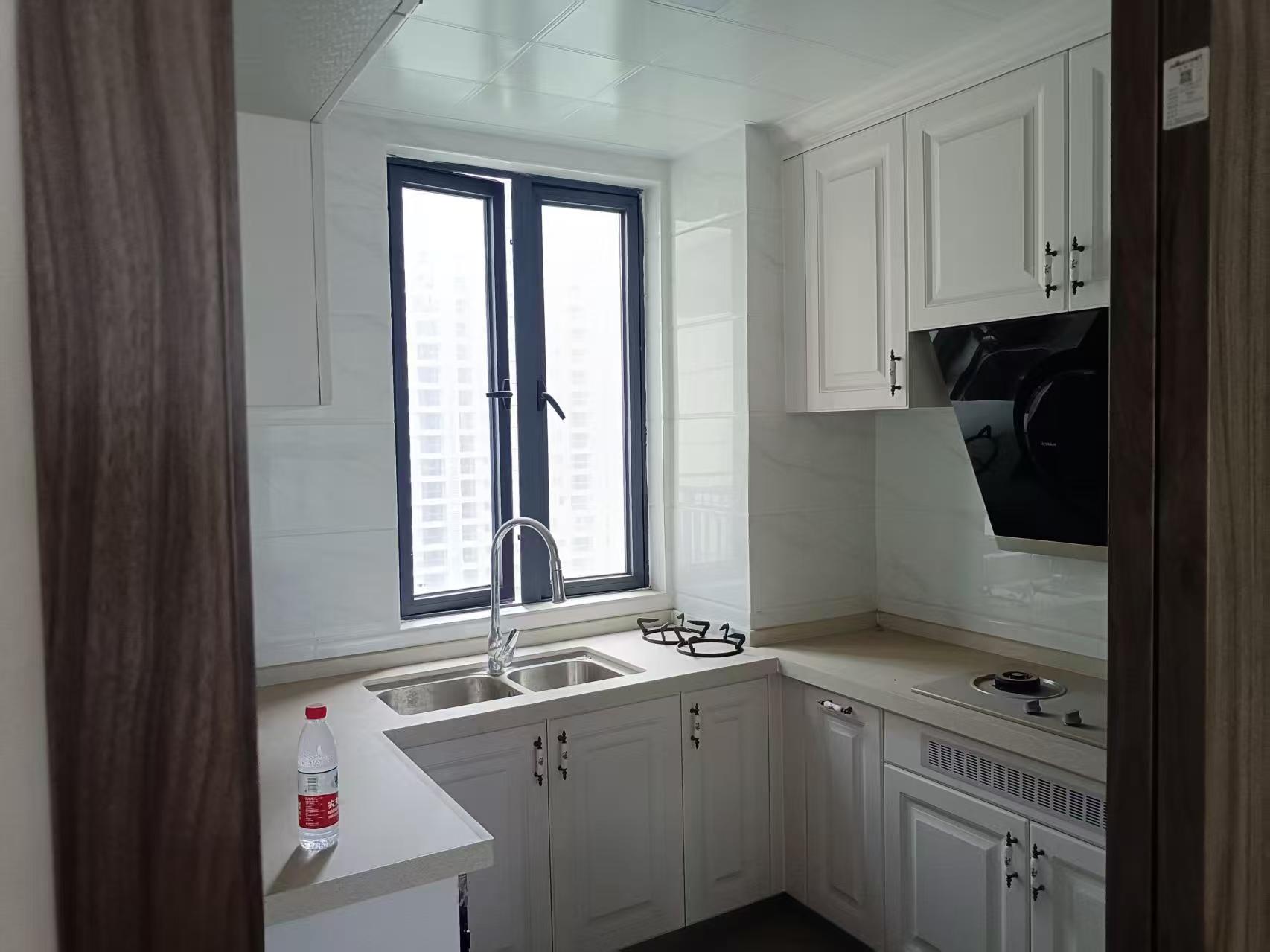 碧桂园梓山府 4室2厅2卫 2000.0元/月 碧桂园梓山府 4室2厅2卫 2000.0元/月室内图