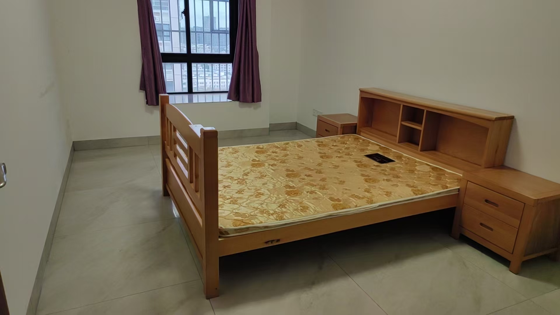 书香苑  4室2厅2卫    2600.0元/月 书香苑  4室2厅2卫    2600.0元/月室内图