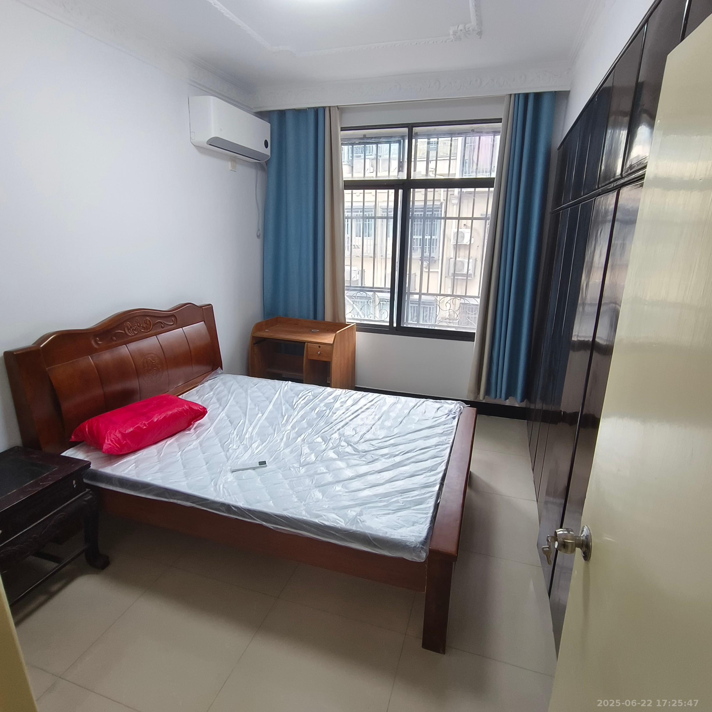 星沙二区 2室1厅1卫 1200.0元/月 星沙二区 2室1厅1卫 1200.0元/月室内图