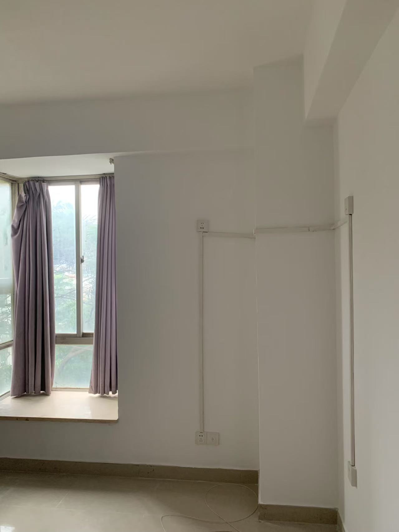 银通花园 3室2厅2卫 2600.0元/月 银通花园 3室2厅2卫 2600.0元/月室内图