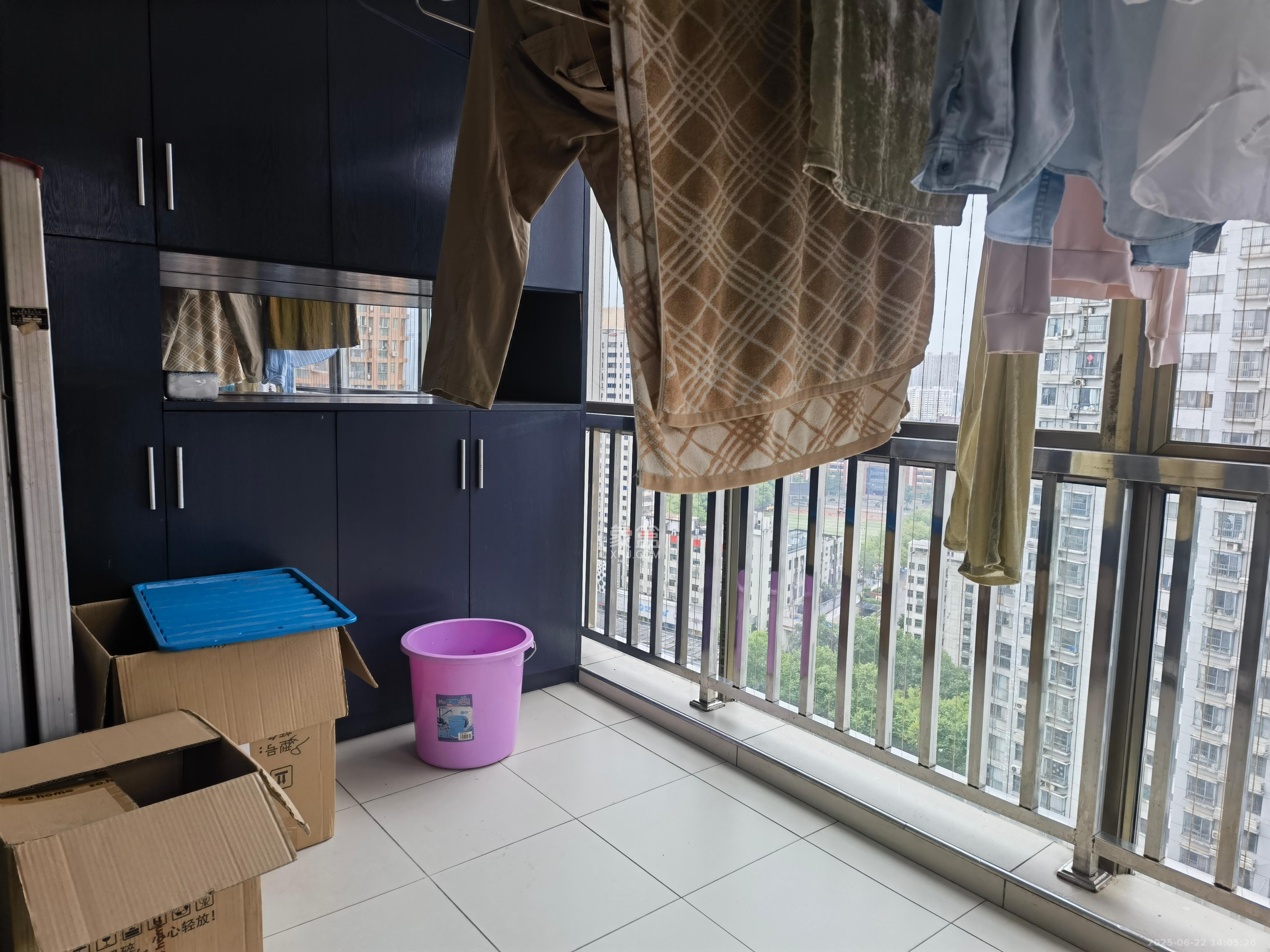 中天枫景园  4室2厅2卫    5500.0元/月室内图