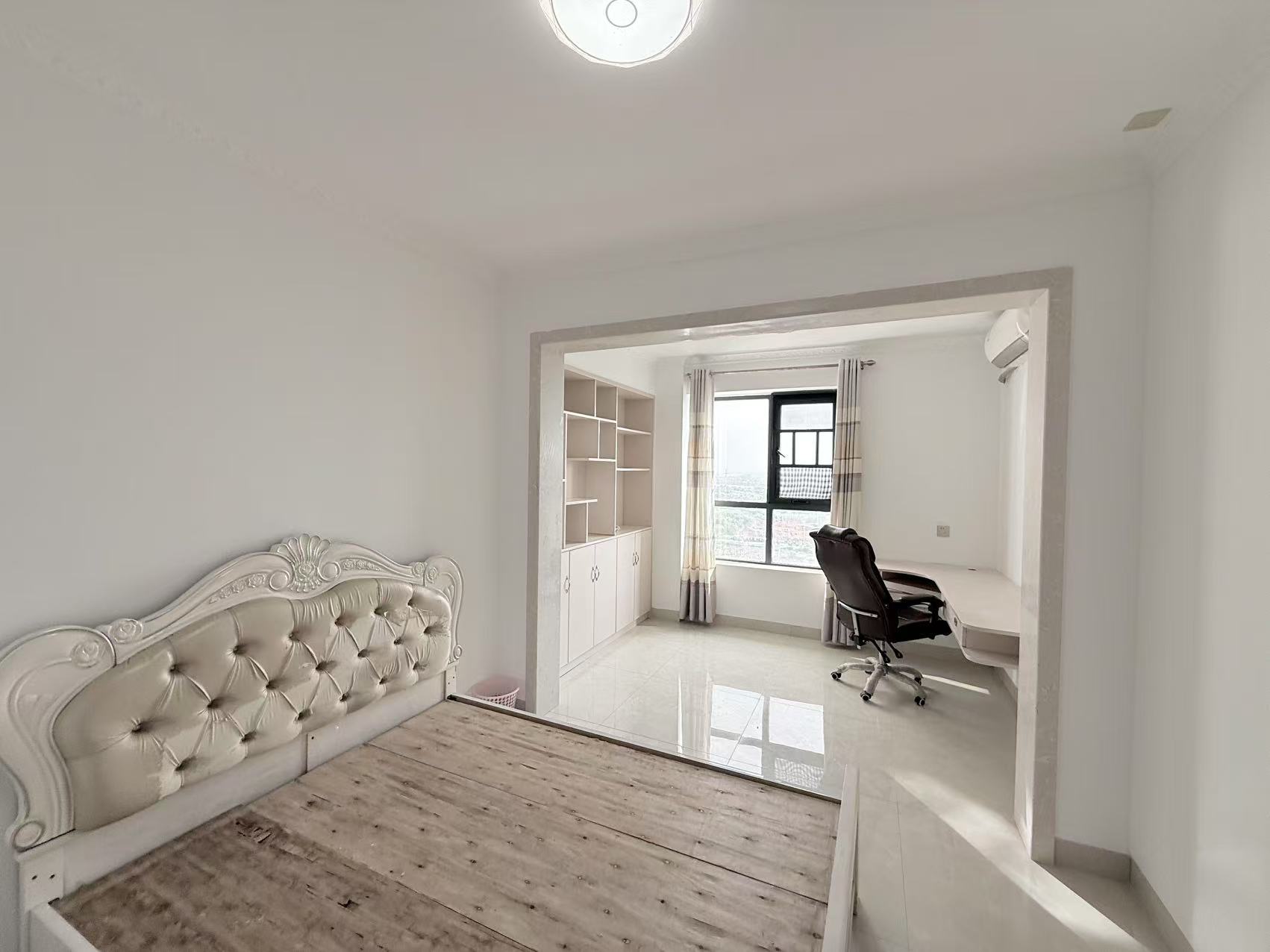 城市公园 4室2厅2卫 68.0万 城市公园 4室2厅2卫 68.0万室内图