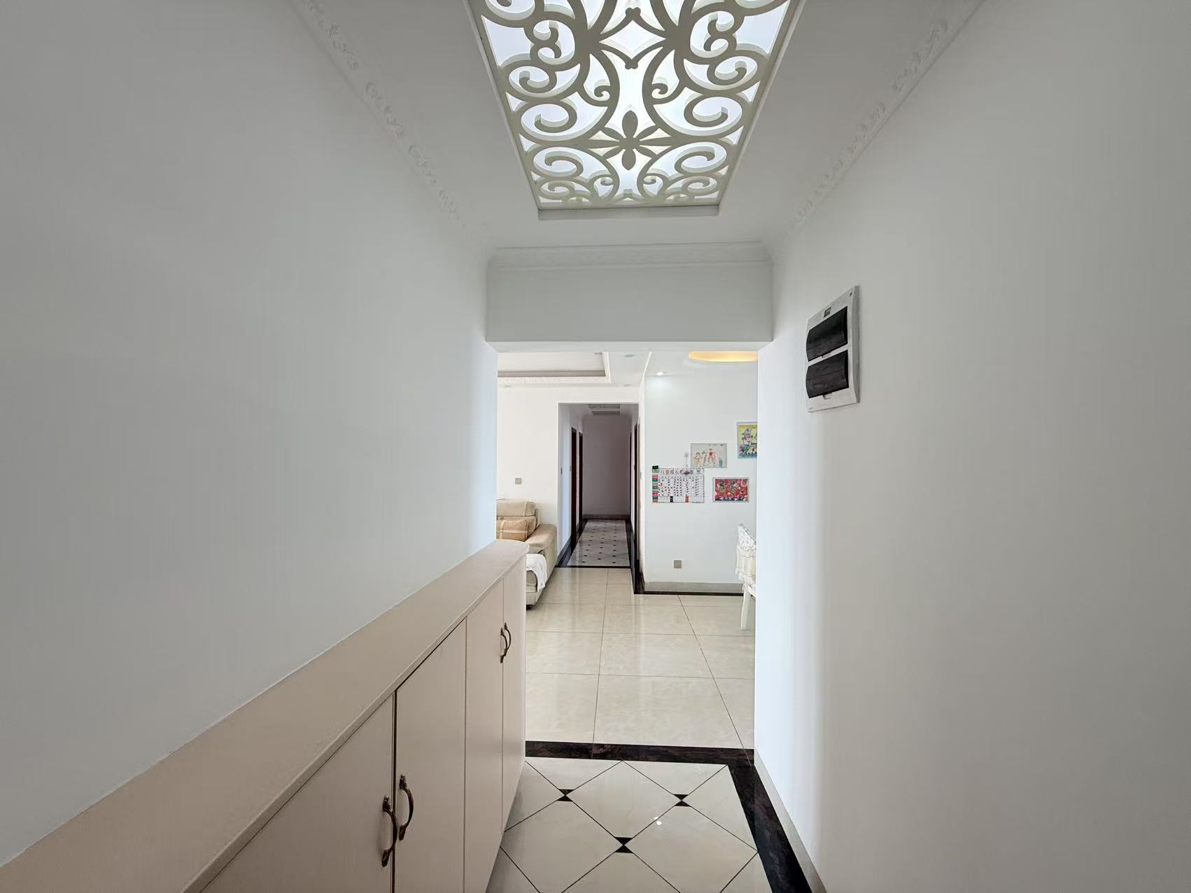 城市公园 4室2厅2卫 68.0万 城市公园 4室2厅2卫 68.0万室内图