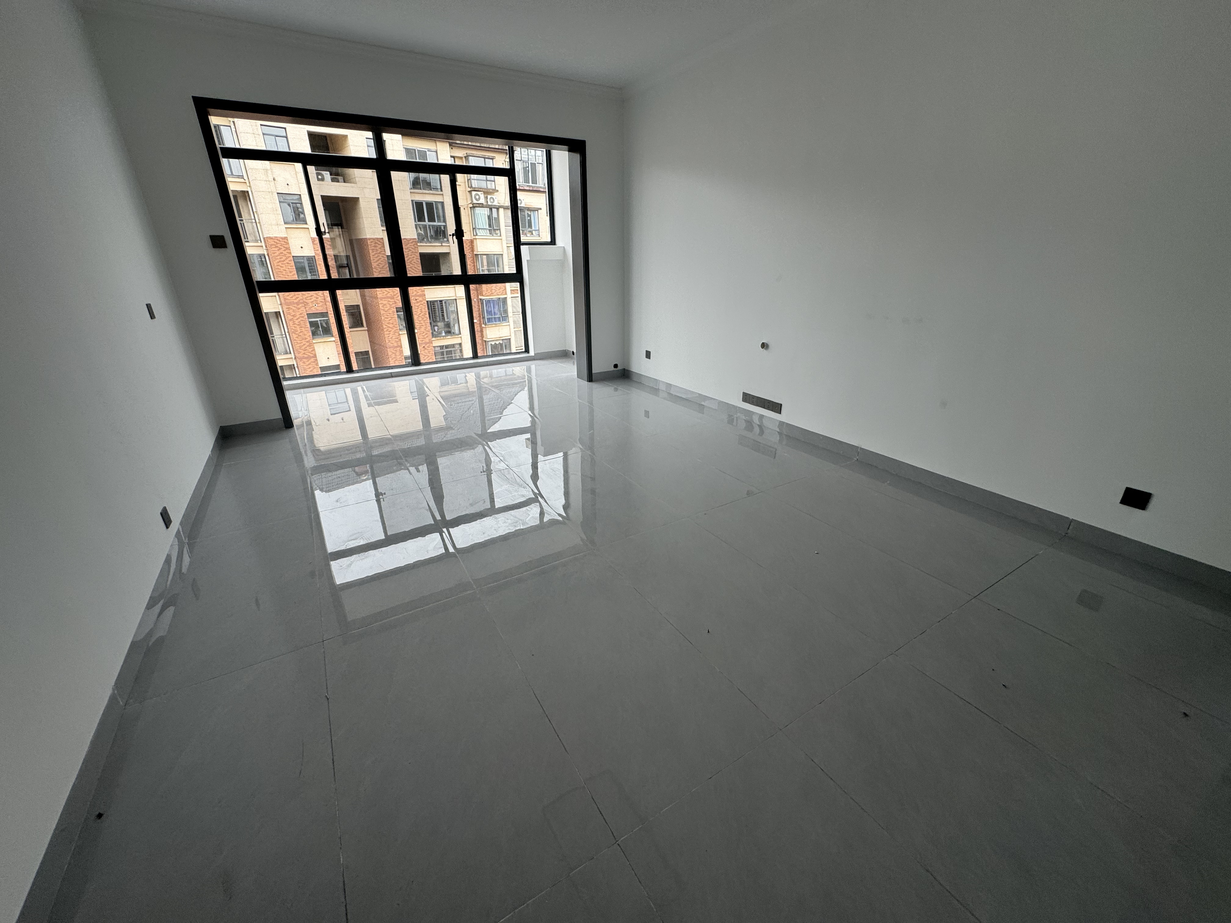 磐龙生态社区 2室2厅2卫 30.5万 磐龙生态社区 2室2厅2卫 30.5万室内图