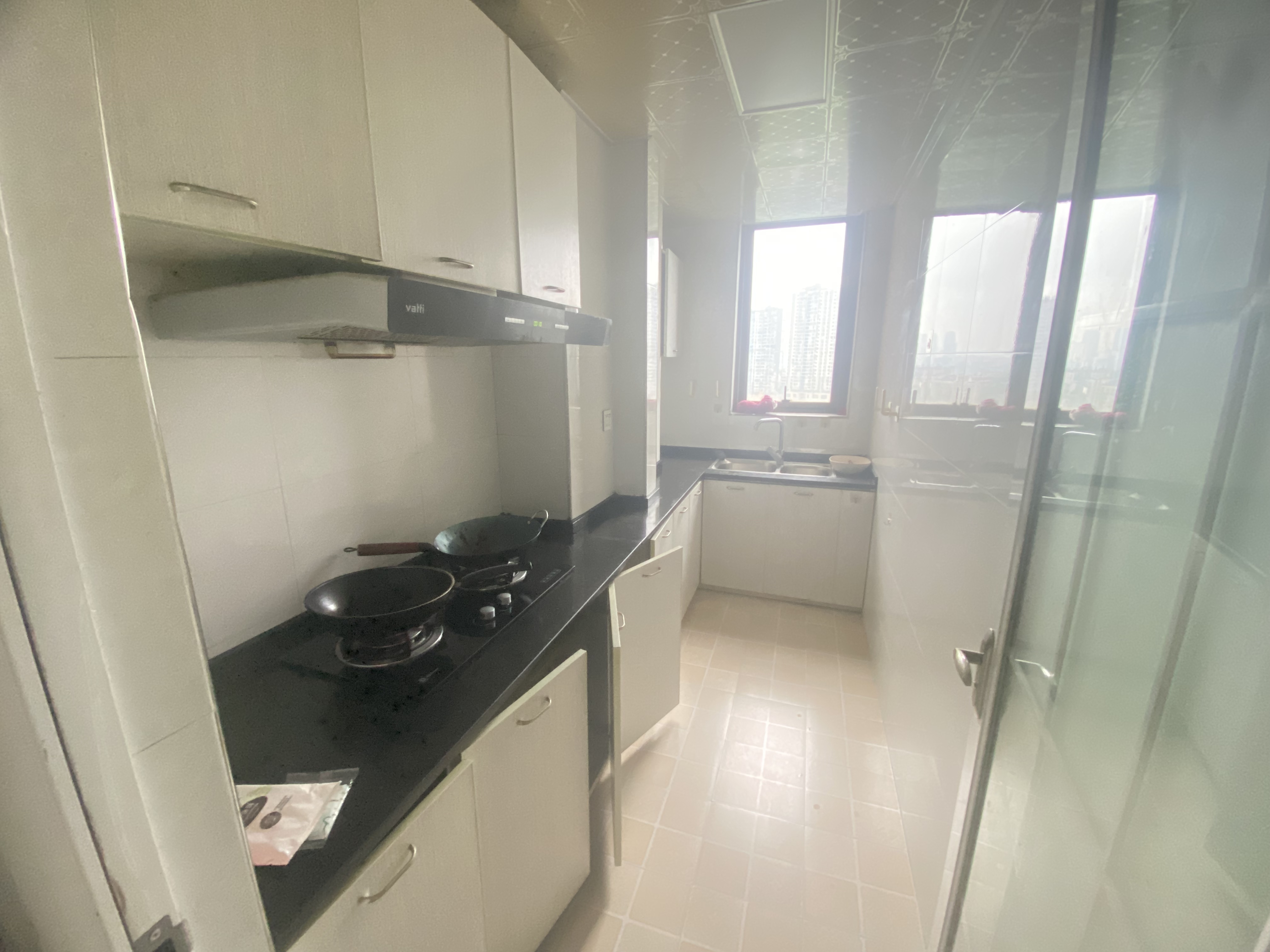 凯旋名门人民中路1006号 2室1厅1卫 28.0万 凯旋名门人民中路1006号 2室1厅1卫 28.0万室内图