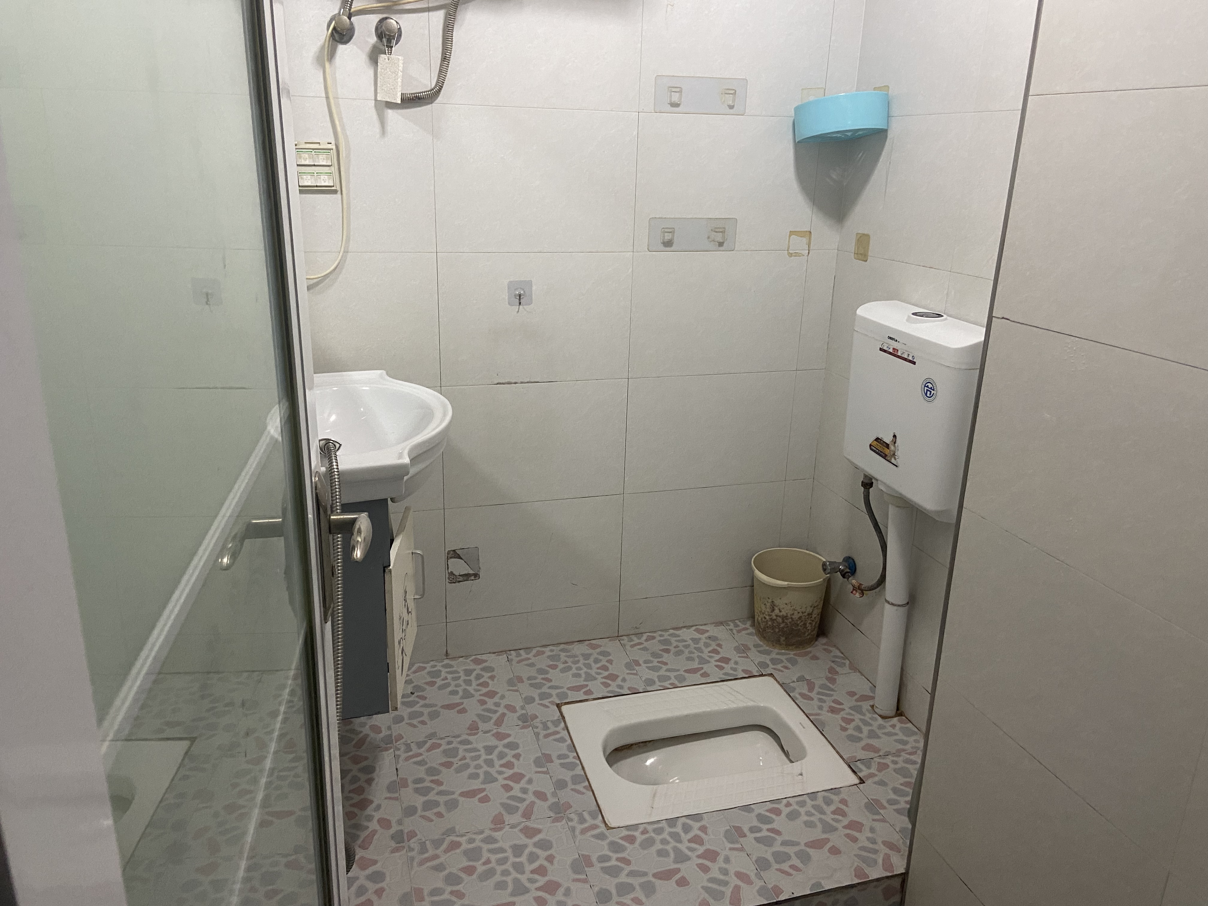 凯旋名门人民中路1006号 2室1厅1卫 28.0万 凯旋名门人民中路1006号 2室1厅1卫 28.0万室内图