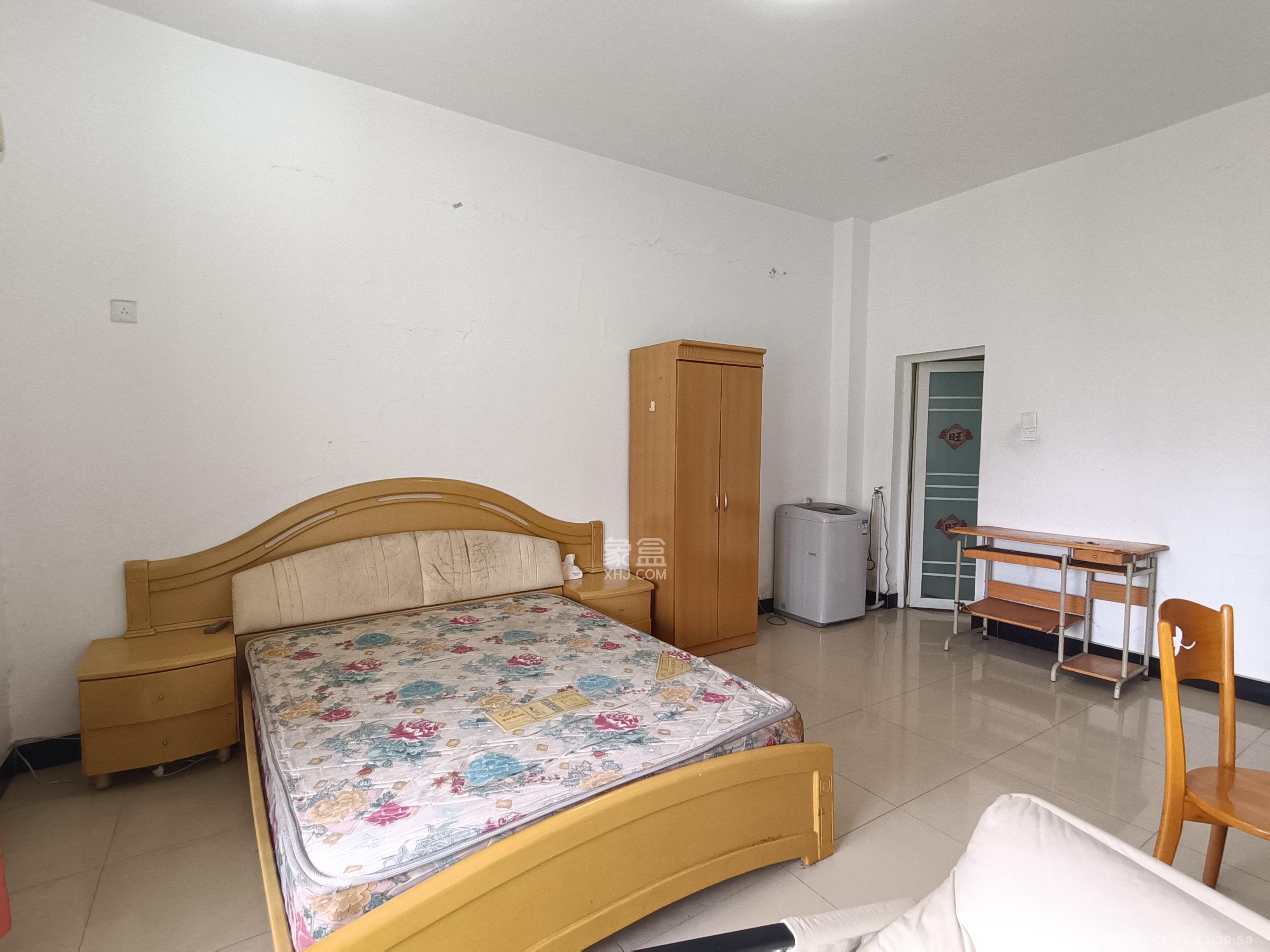 阳光新城 1室0厅0卫 1100.0元/月 阳光新城 1室0厅0卫 1100.0元/月室内图