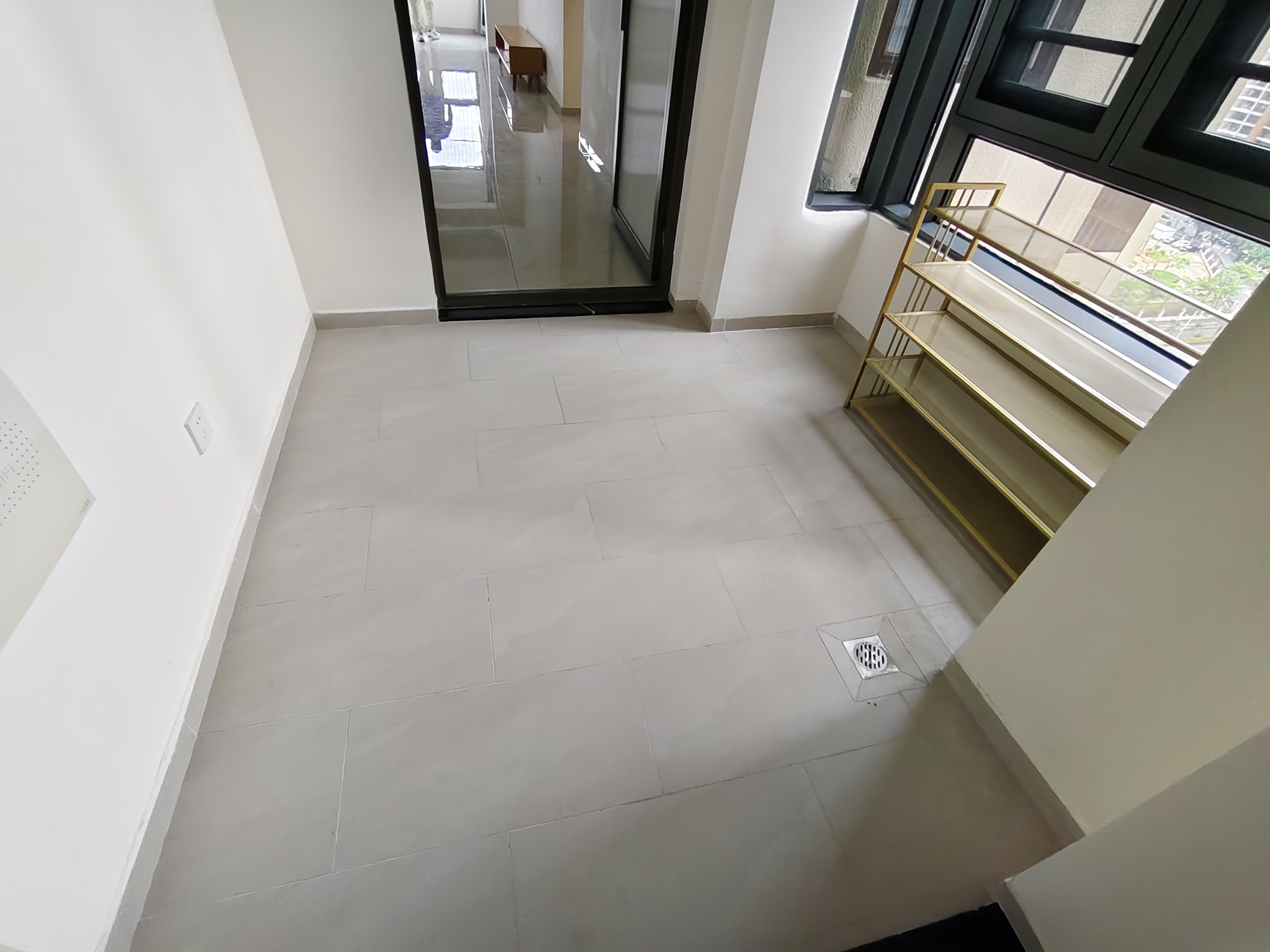 金湖壹号 2室2厅1卫 3600.0元/月 金湖壹号 2室2厅1卫 3600.0元/月室内图