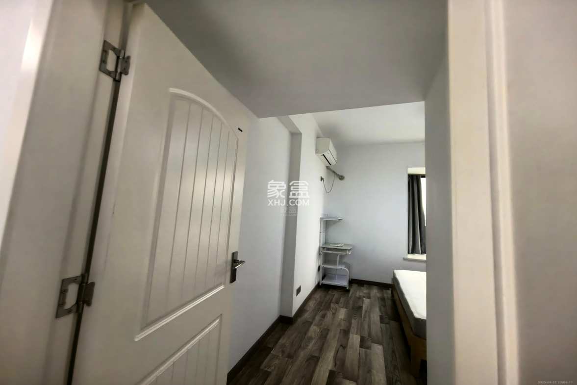 武广国际学苑  3室2厅2卫    2000.0元/月 武广国际学苑  3室2厅2卫    2000.0元/月室内图